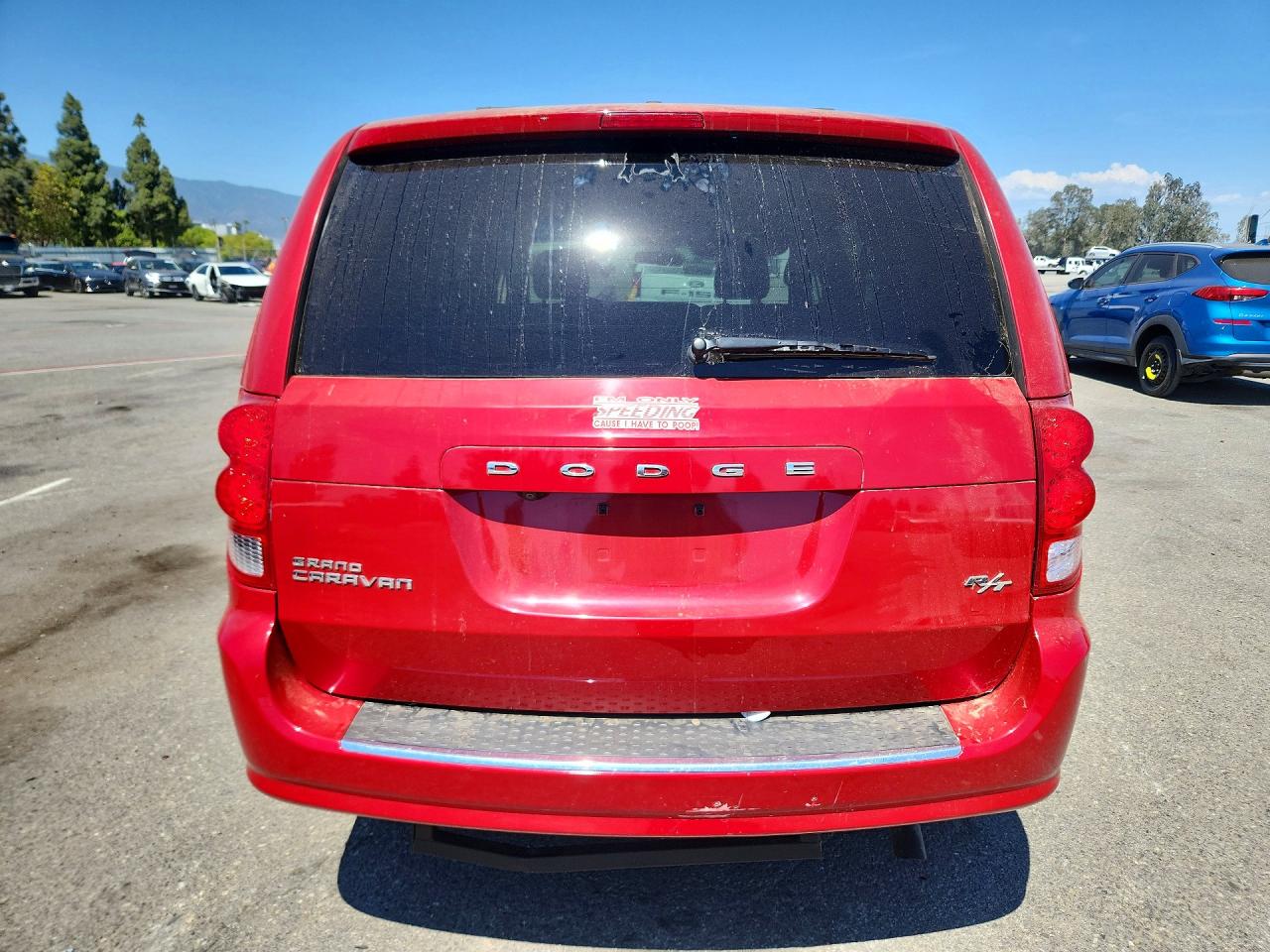 2016 Dodge Grand Caravan R/t Красный vin: 2C4RDGEG6GR224822