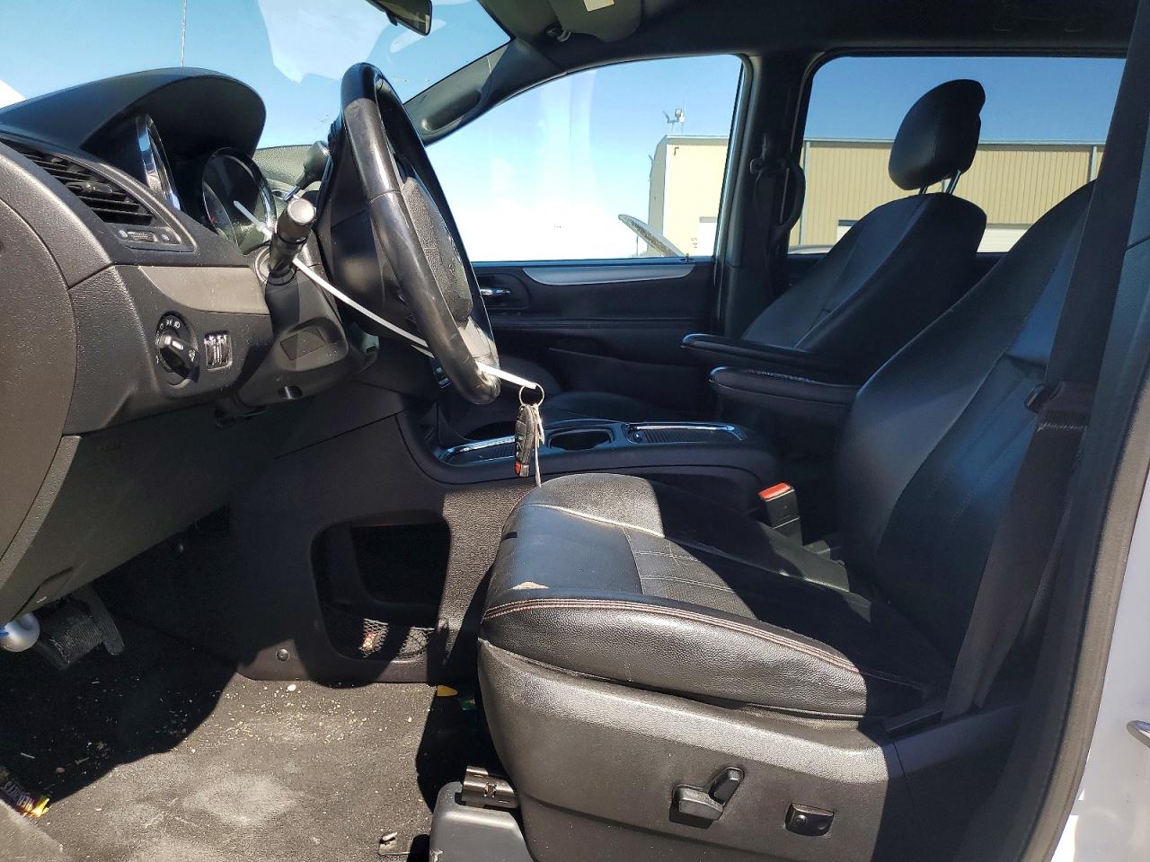 2016 Dodge Grand Caravan R White vin: 2C4RDGEG6GR265550