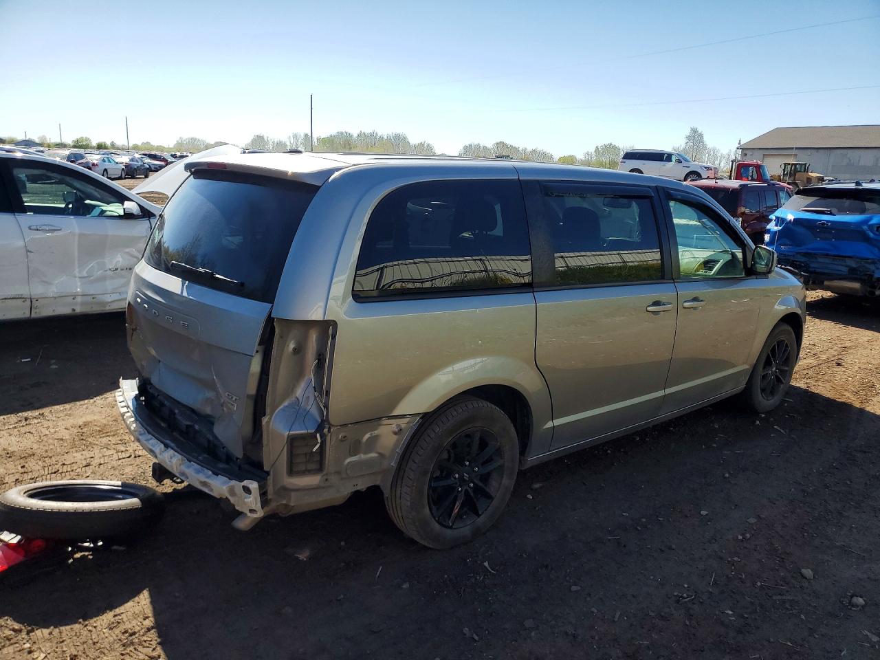 2019 Dodg Caravan/gr Silver vin: 2C4RDGEG6KR690307