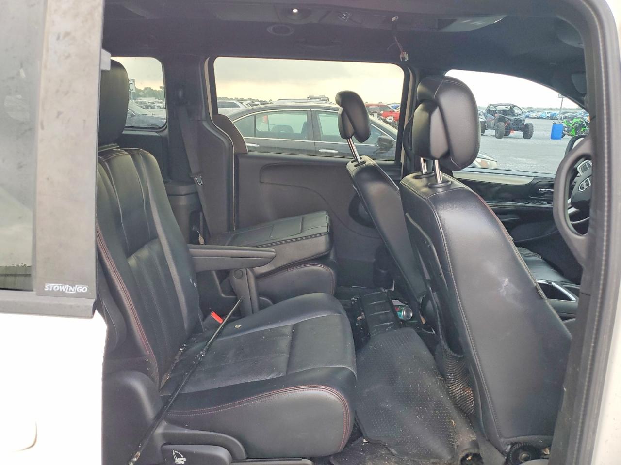 2013 Dodge Grand Caravan R White vin: 2C4RDGEG7DR624187