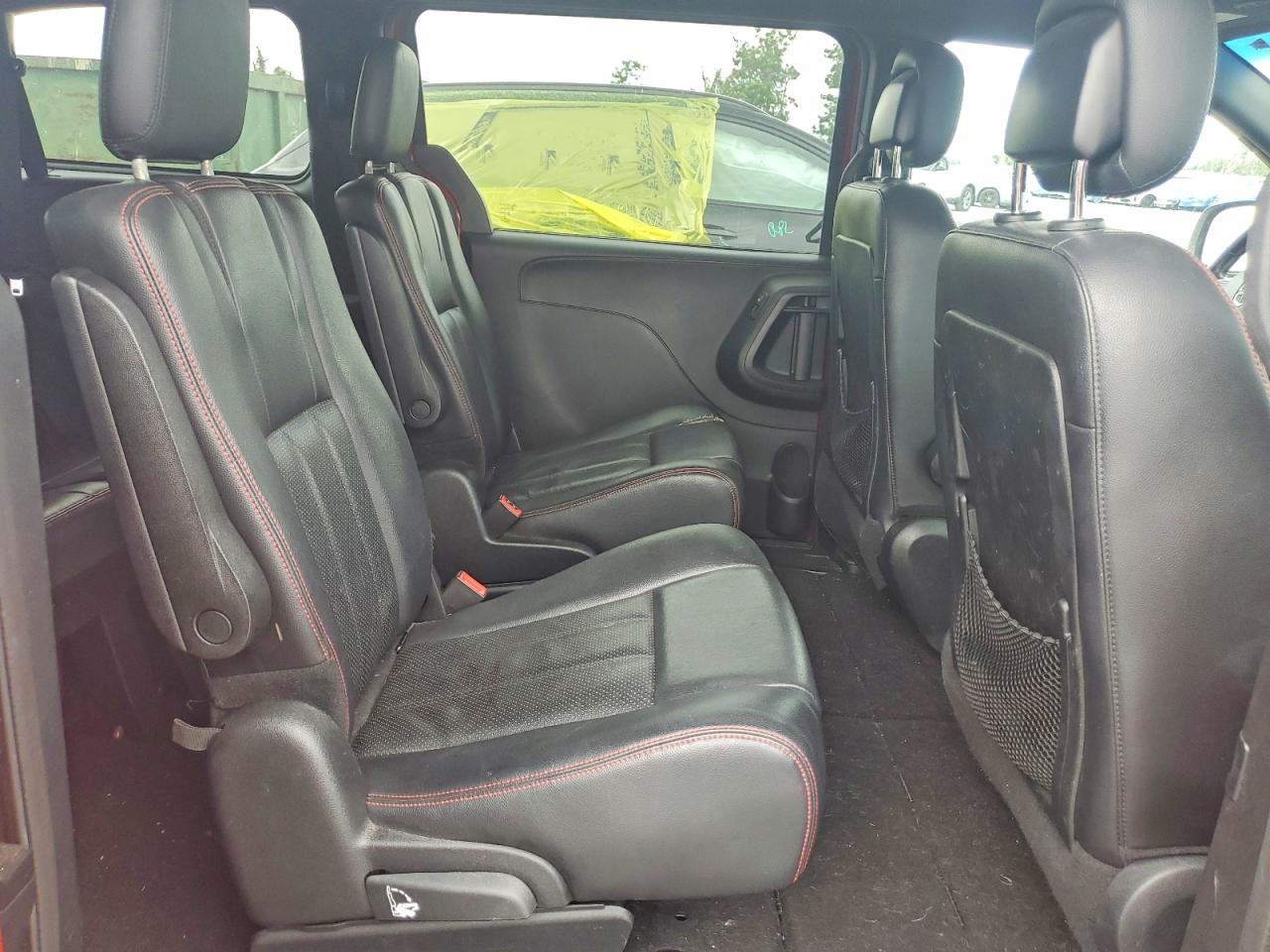 2014 Dodge Grand Caravan R Красный vin: 2C4RDGEG7ER337451