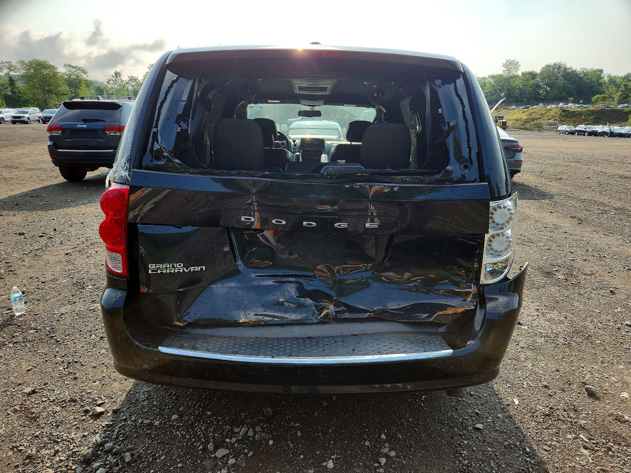 2015 Dodge Grand Caravan R/t Black vin: 2C4RDGEG7FR549946