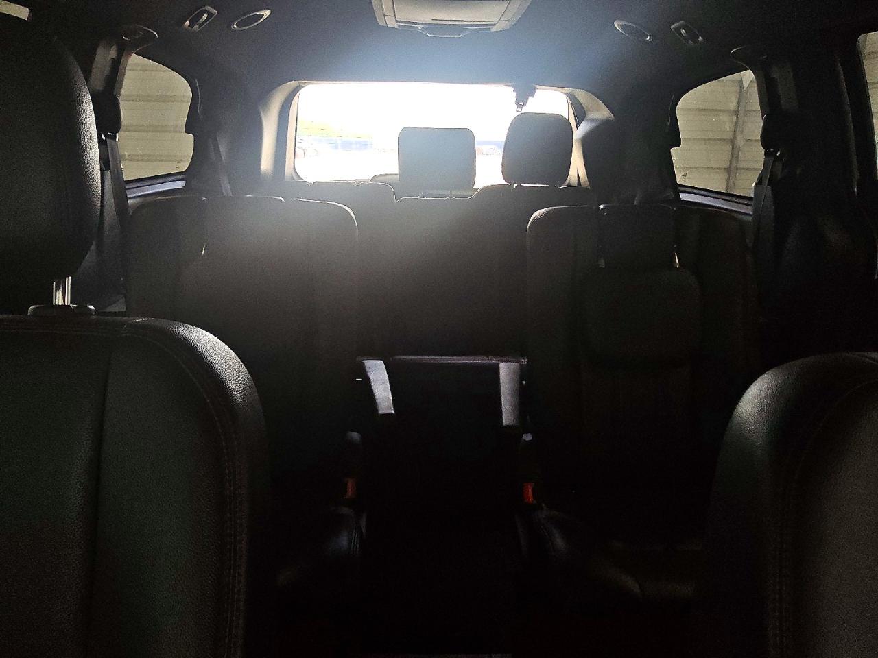 2016 Dodge Grand Caravan R/t Silver vin: 2C4RDGEG7GR320362