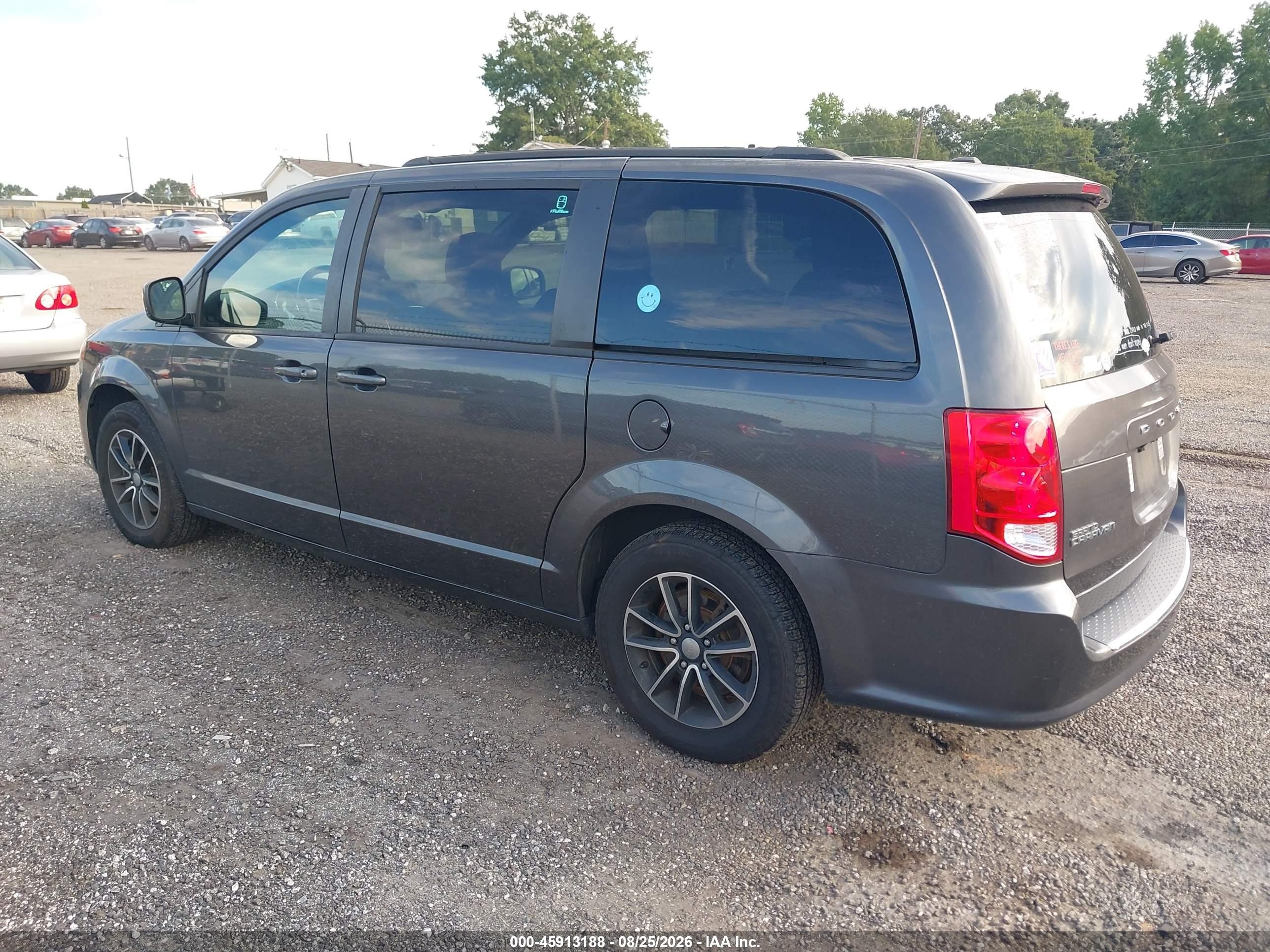 2018 Dodge Grand Caravan Gt Gray vin: 2C4RDGEG7JR202044