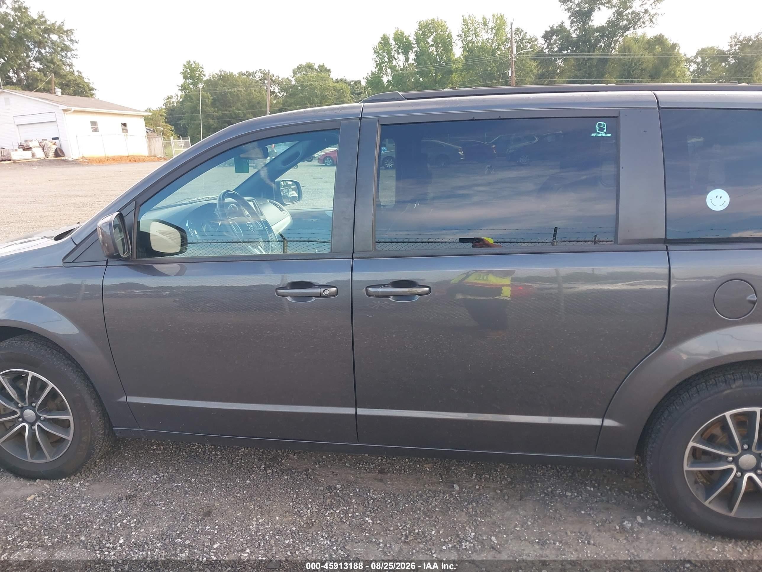 2018 Dodge Grand Caravan Gt Gray vin: 2C4RDGEG7JR202044