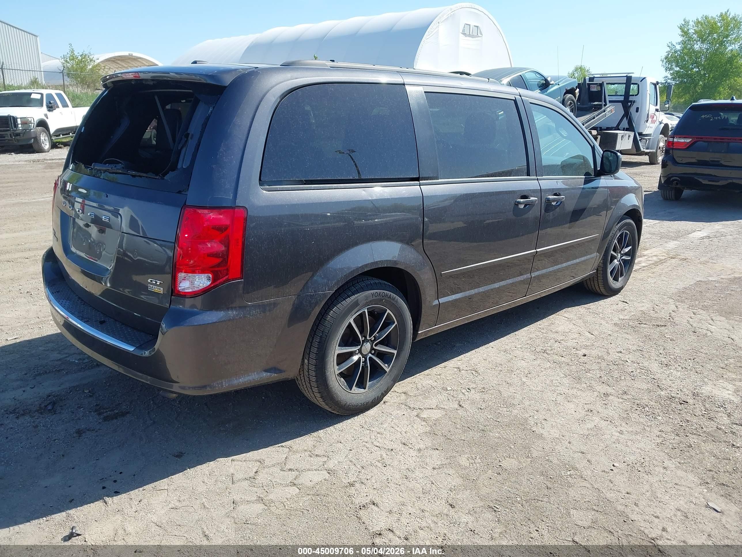 2017 Dodge Grand Caravan Gt Gray vin: 2C4RDGEG8HR693475