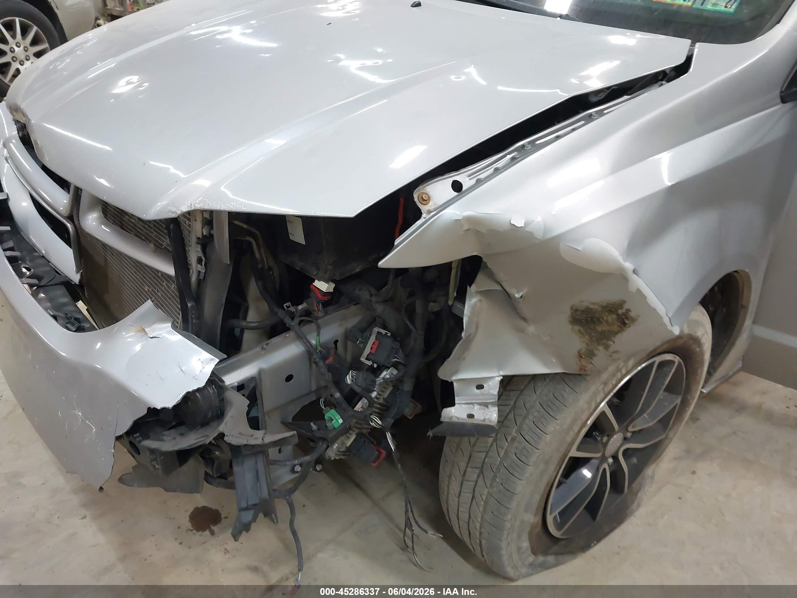 2018 Dodge Grand Caravan Gt Silver vin: 2C4RDGEG8JR202246