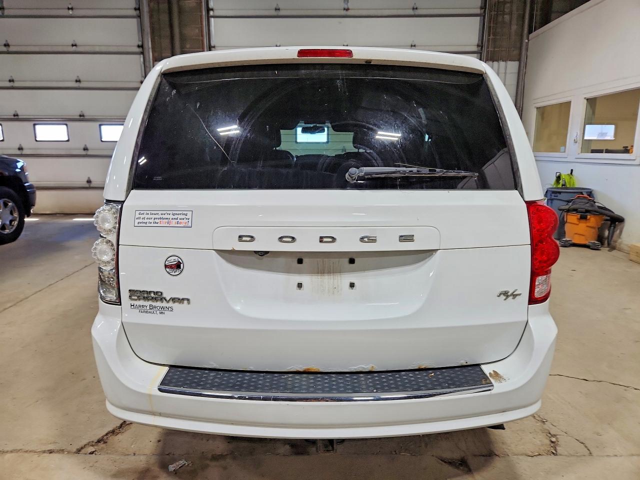 2014 Dodge Grand Caravan R White vin: 2C4RDGEG9ER190274