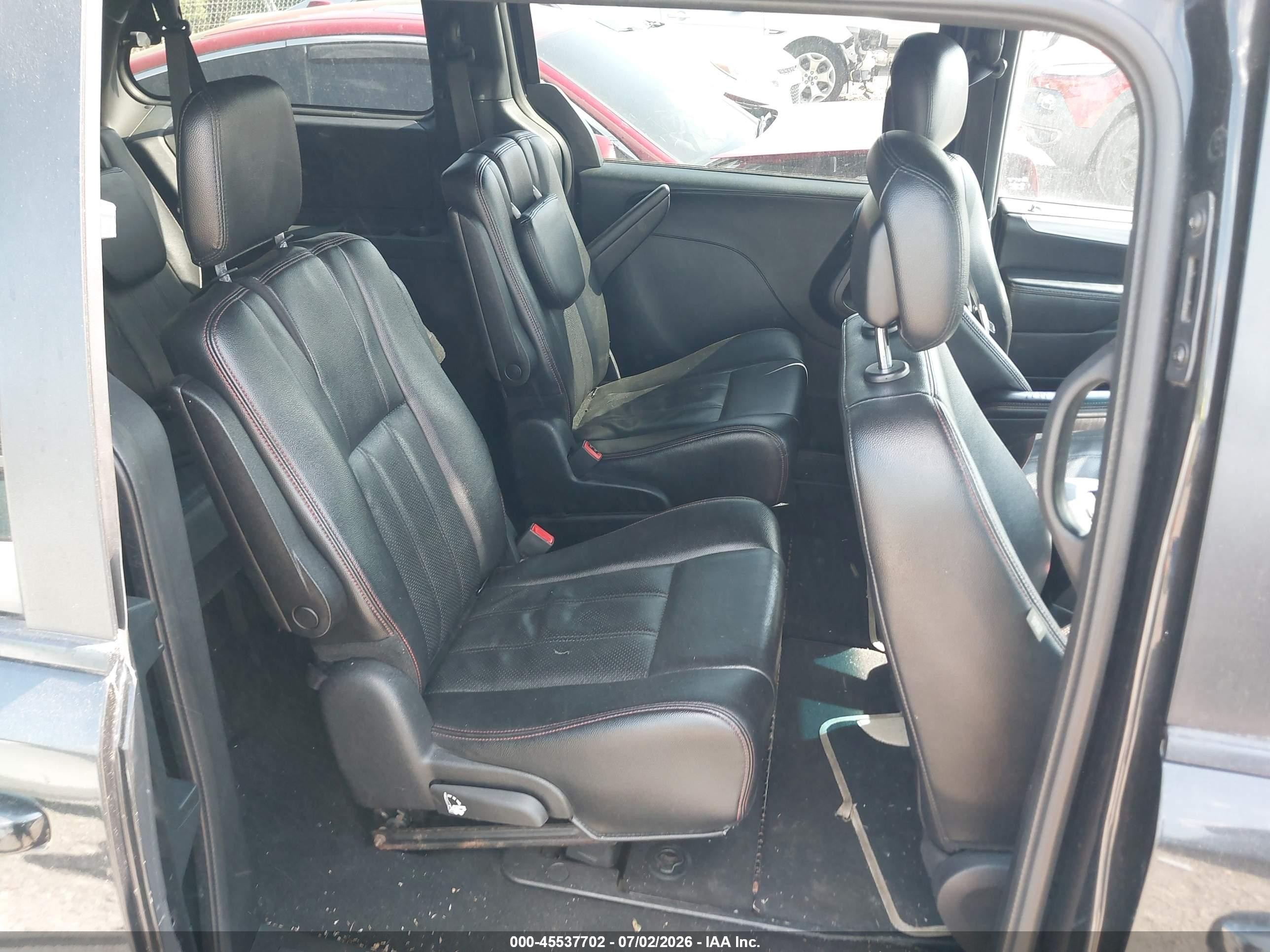 2014 Dodge Grand Caravan R/t Black vin: 2C4RDGEG9ER431444