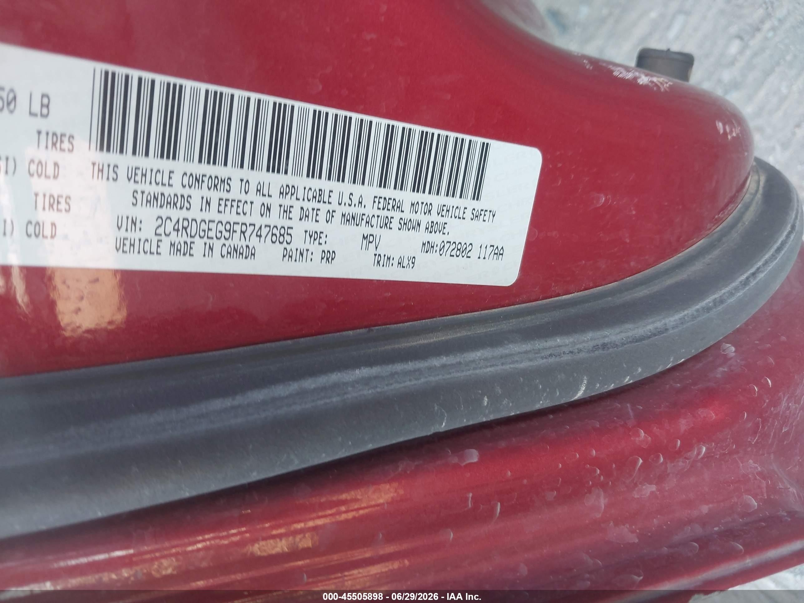 2015 Dodge Grand Caravan R/t Burgundy vin: 2C4RDGEG9FR747685