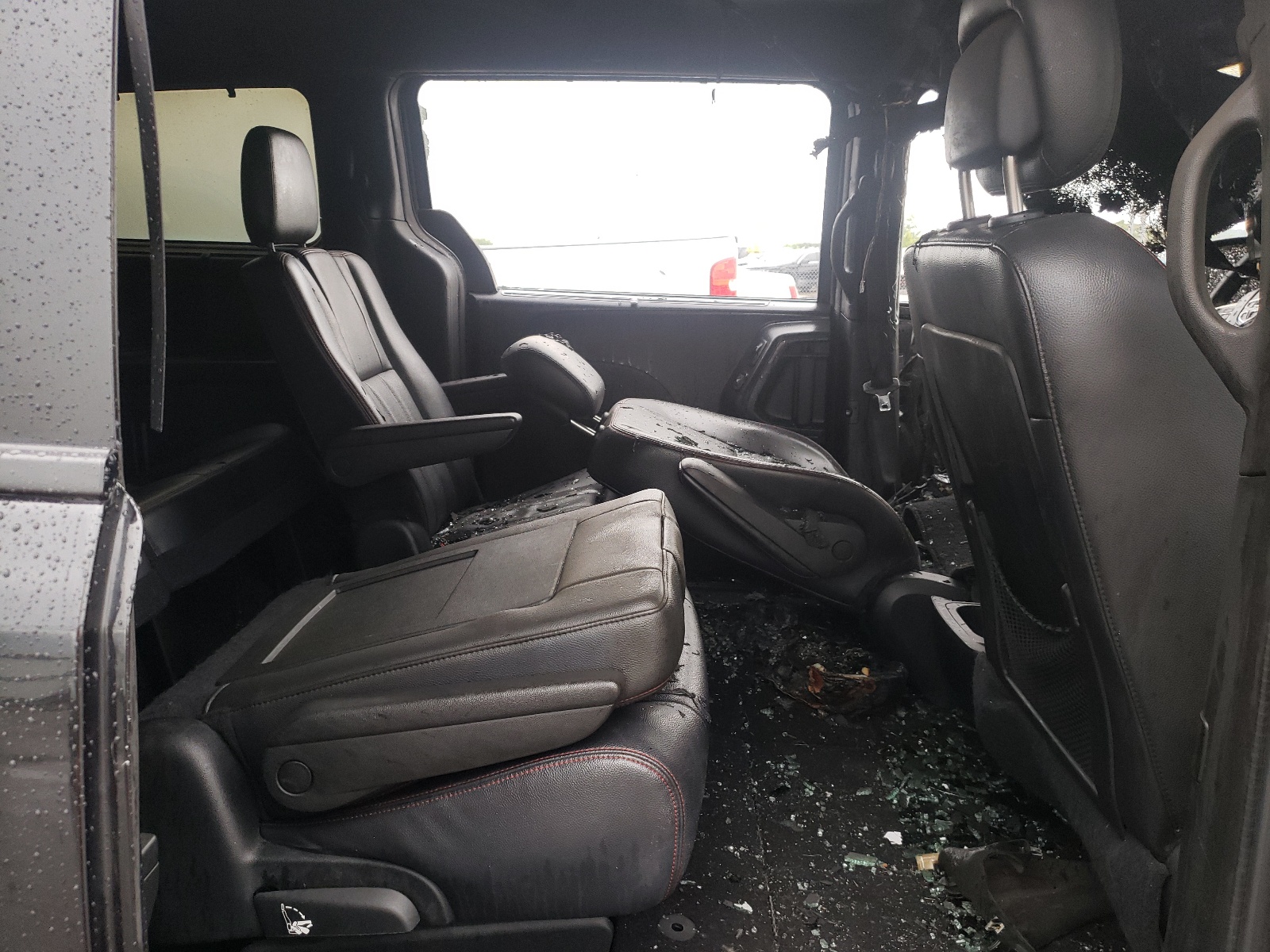 2017 Dodge Grand Caravan Gt Черный vin: 2C4RDGEG9HR851967