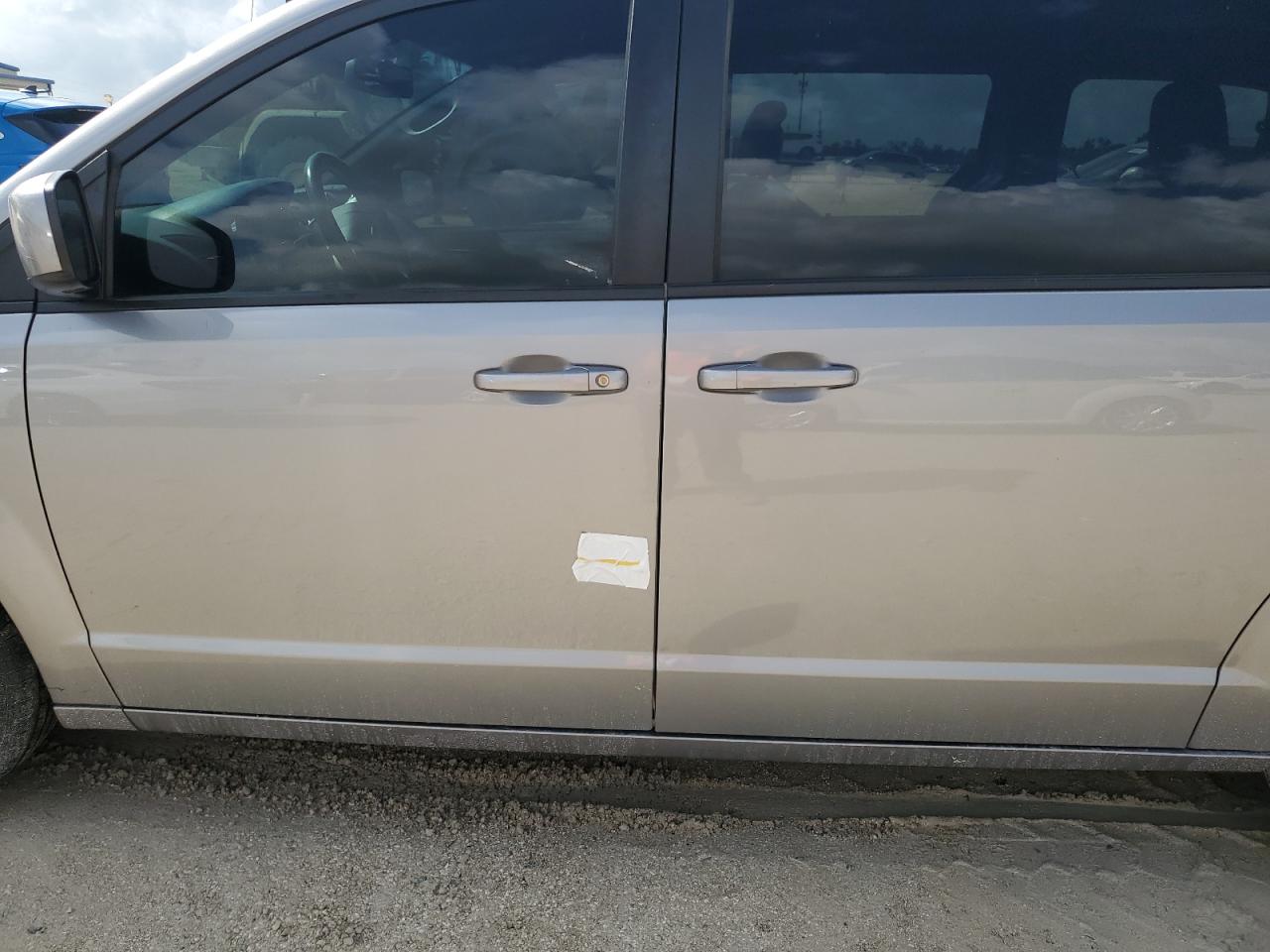 2018 Dodge Grand Caravan Gt Silver vin: 2C4RDGEG9JR345691