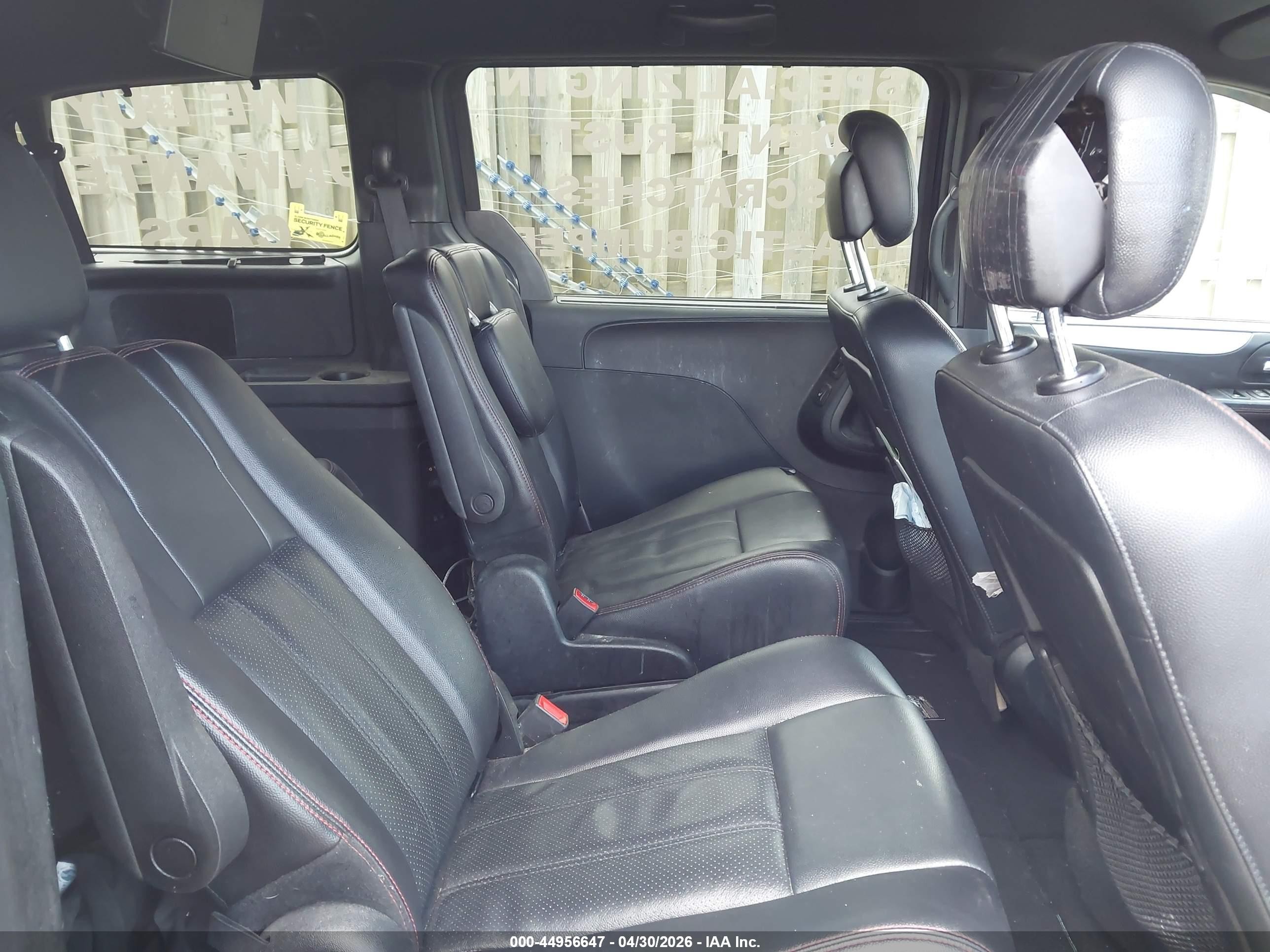 2014 Dodge Grand Caravan R/t Black vin: 2C4RDGEGXER379077