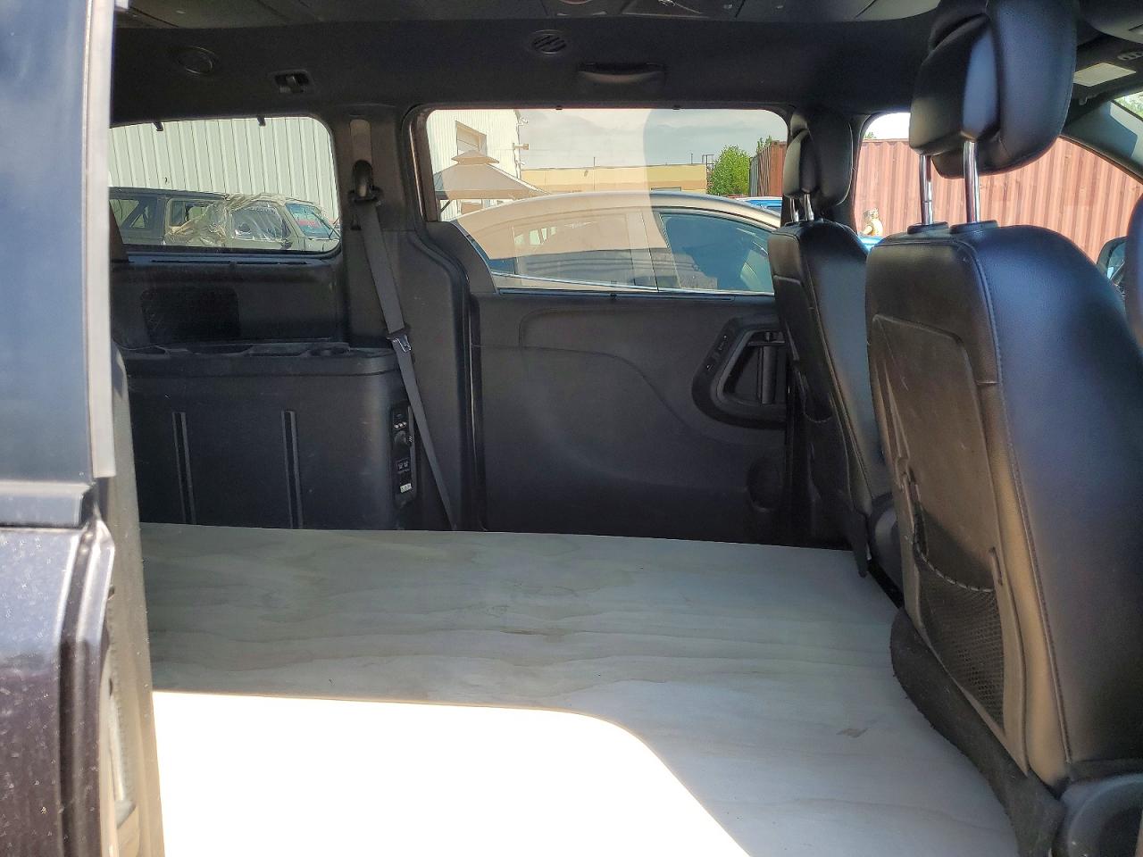 2015 Dodge Grand Caravan R/t Gray vin: 2C4RDGEGXFR650107