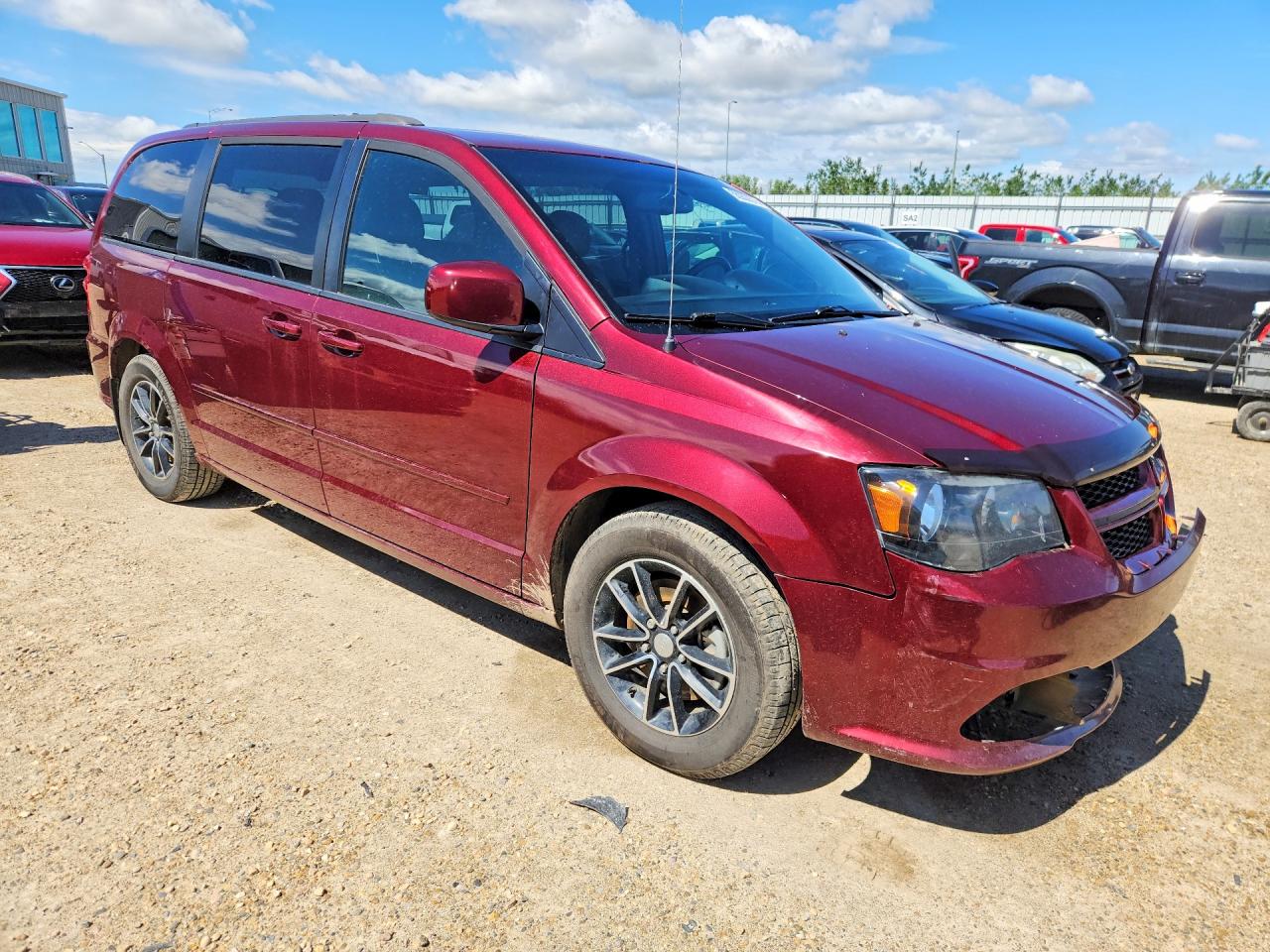 2017 Dodge Grand Caravan Gt Красный vin: 2C4RDGEGXHR602271