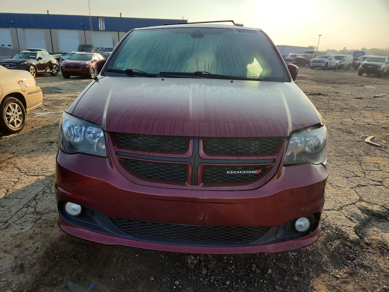 2019 Dodge Grand Caravan Gt Burgundy vin: 2C4RDGEGXKR620177