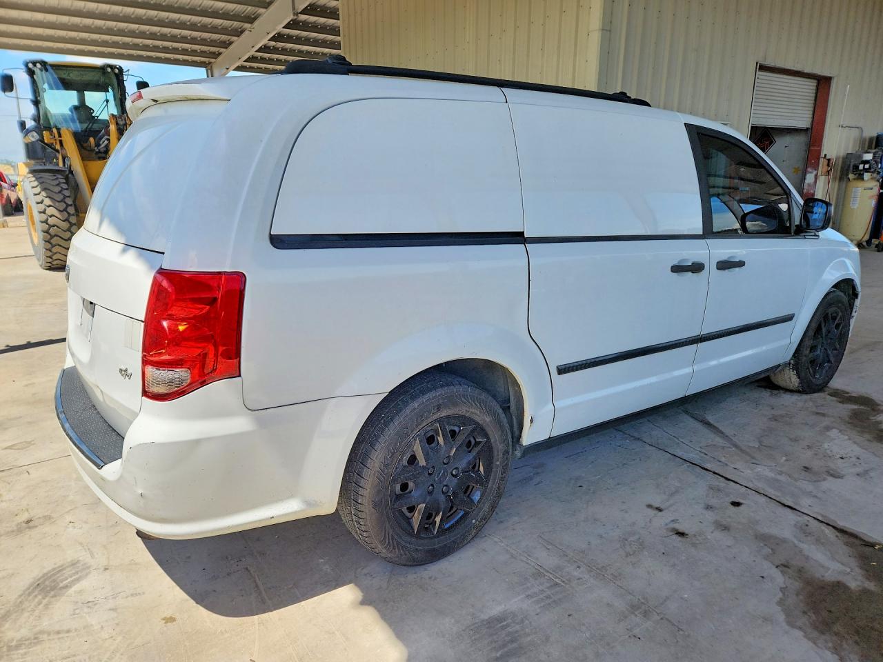 2014 Ram Tradesman White vin: 2C4RRGAG2ER468987