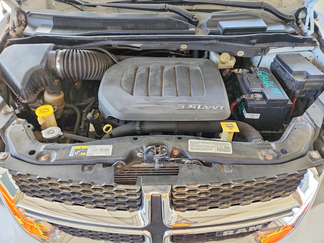 2014 Ram Tradesman White vin: 2C4RRGAG2ER468987