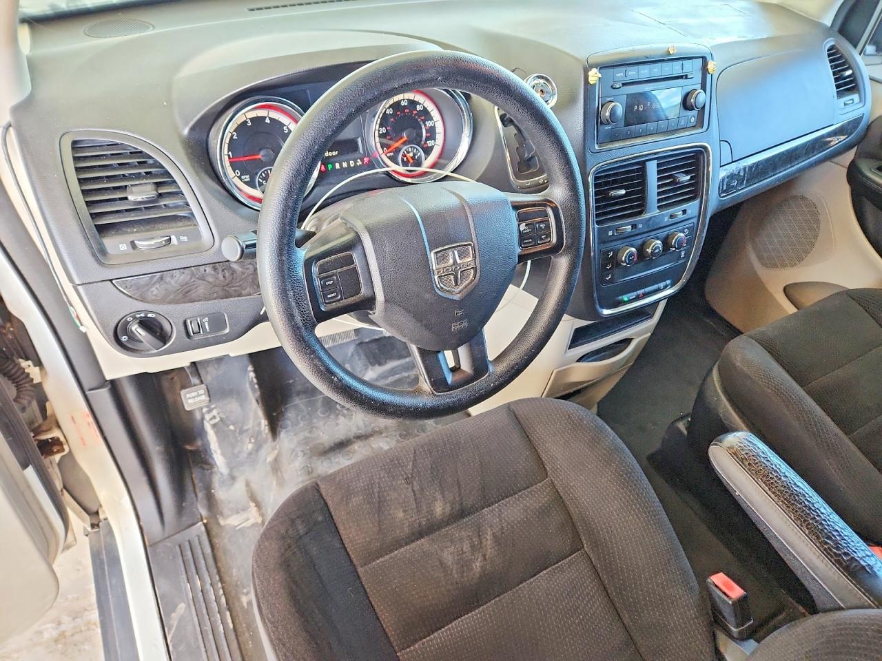 2014 Ram Tradesman White vin: 2C4RRGAG2ER468987
