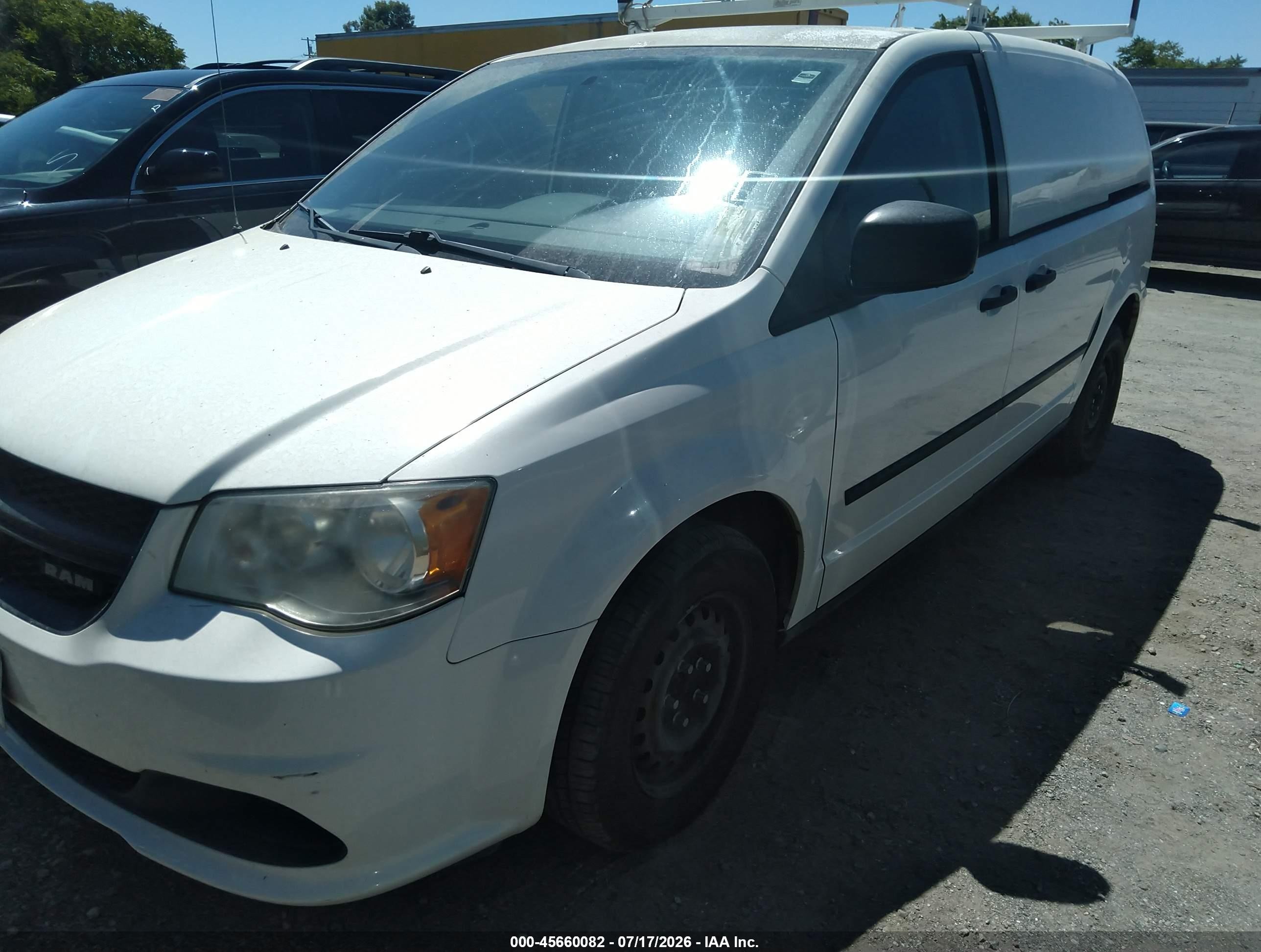 2013 Ram Cargo Tradesman White vin: 2C4RRGAG3DR637686