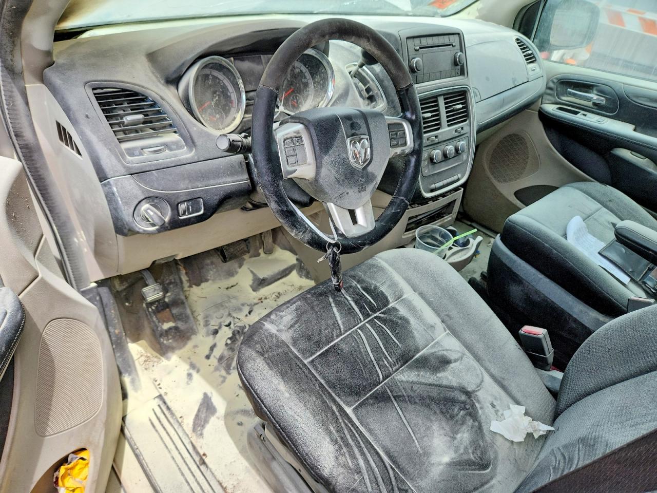2013 Ram Tradesman White vin: 2C4RRGAG5DR530686
