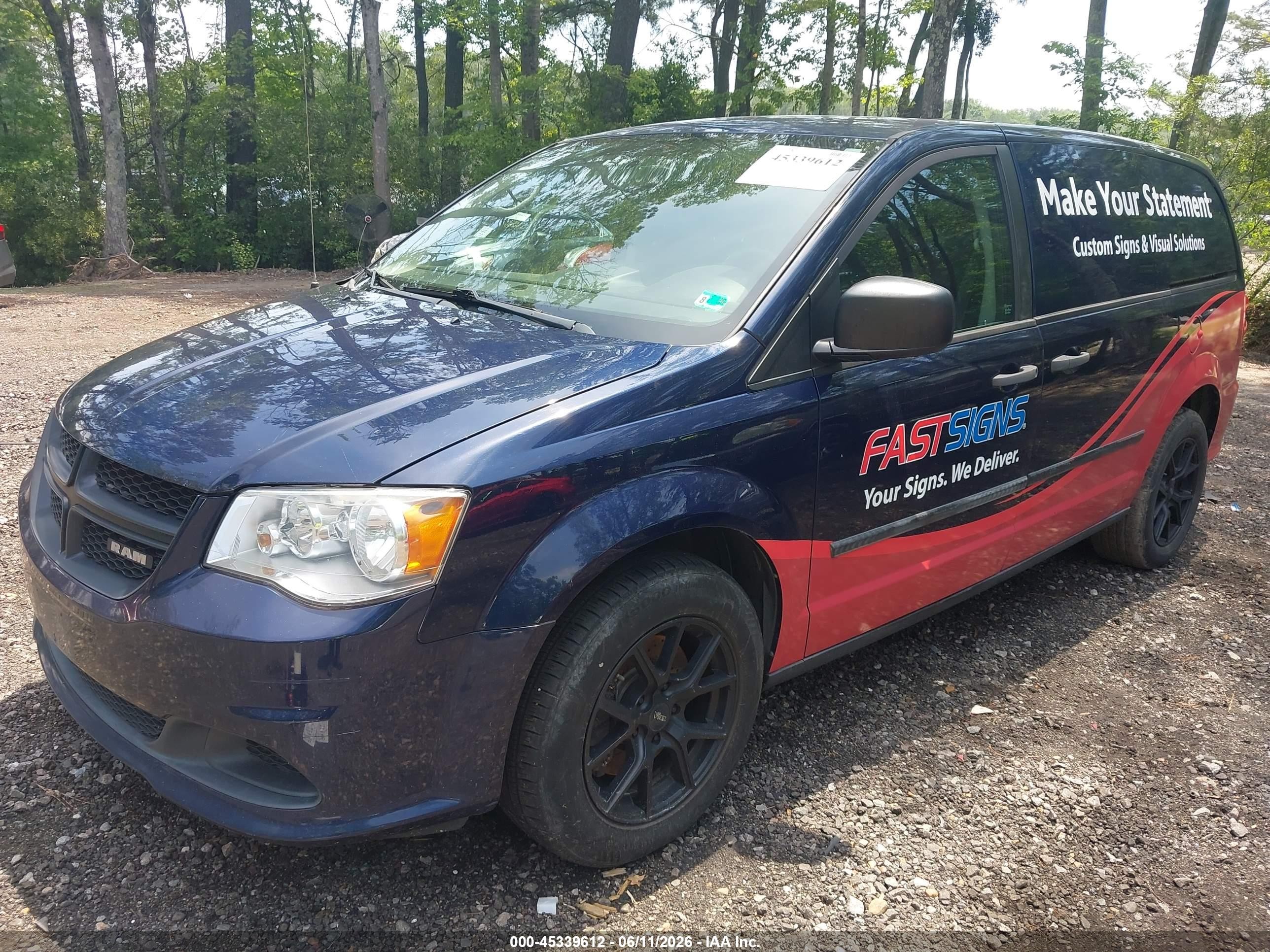 2014 Ram Cargo Tradesman Dark Blue vin: 2C4RRGAG5ER467669