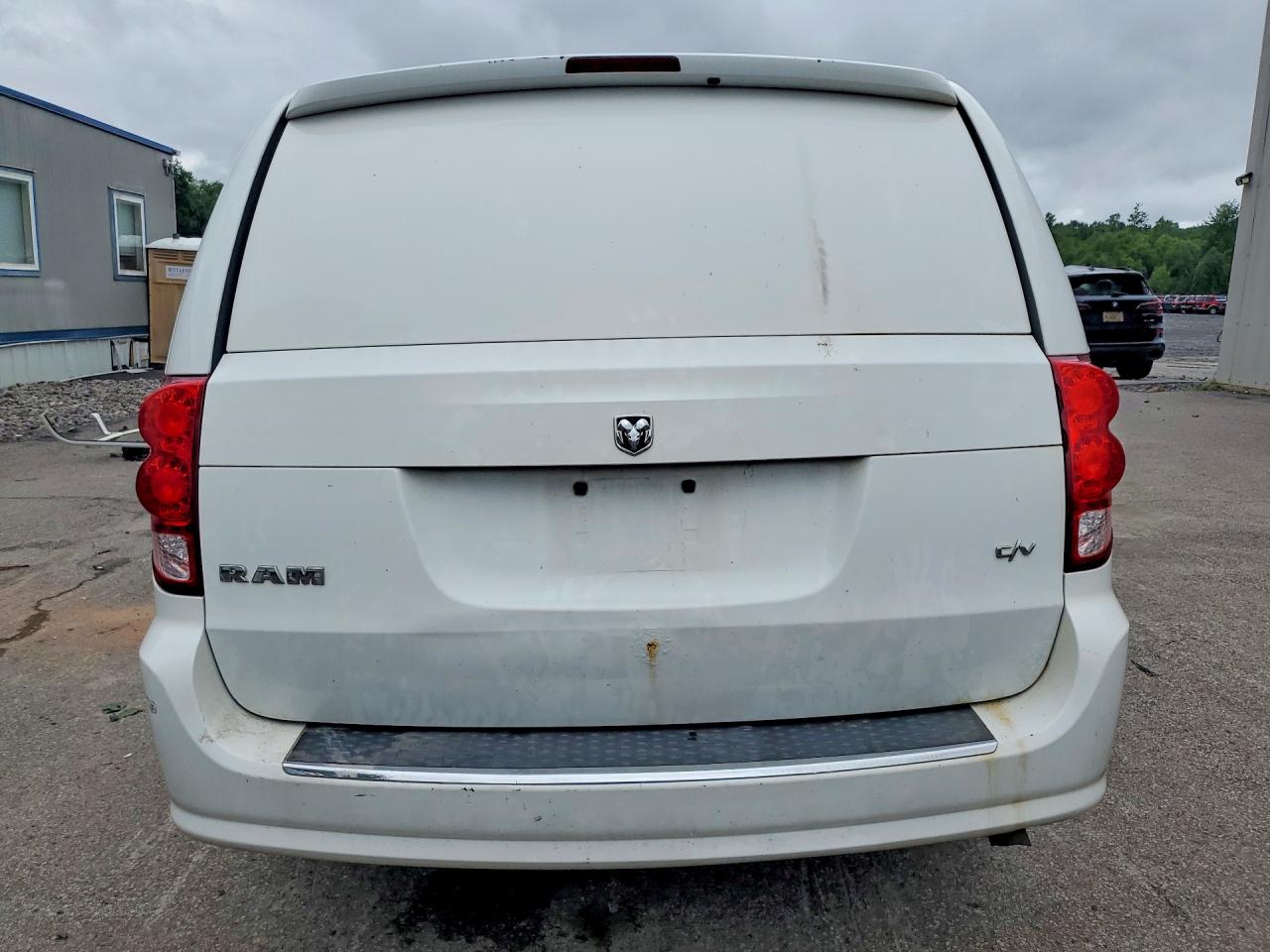 2014 Ram Tradesman White vin: 2C4RRGAG7ER469018