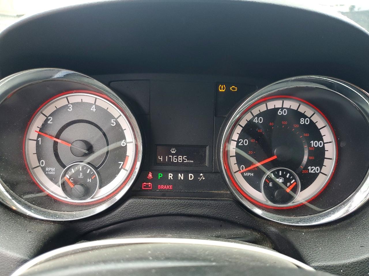 2014 Ram Tradesman White vin: 2C4RRGAG7ER469018