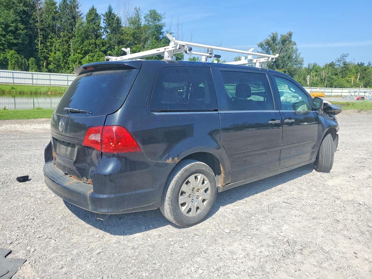 2012 Volkswagen Routan S Black vin: 2C4RVAAG7CR277006