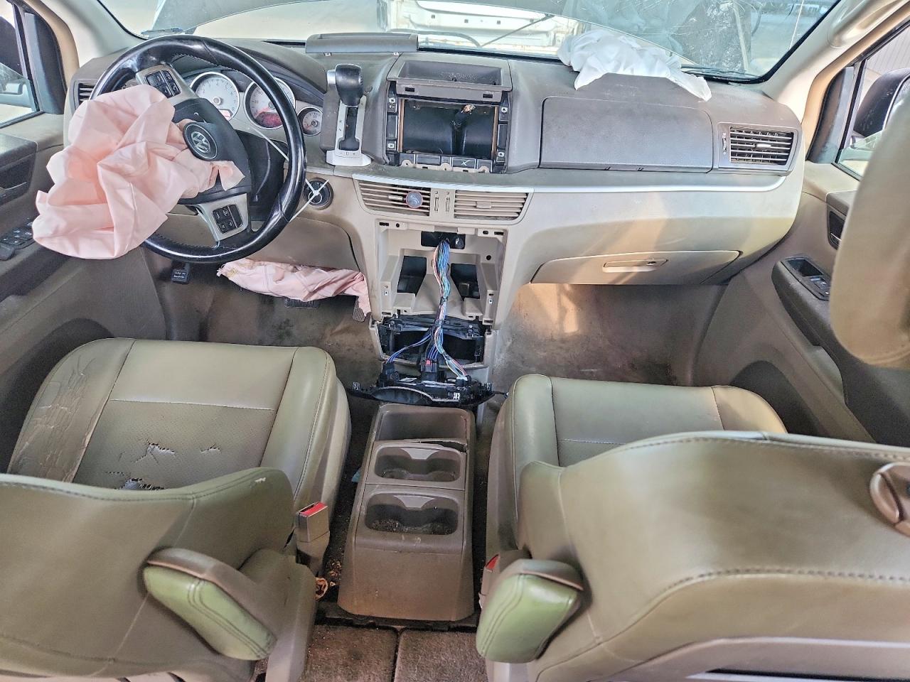 2012 Volkswagen Routan Se Black vin: 2C4RVABG0CR127737