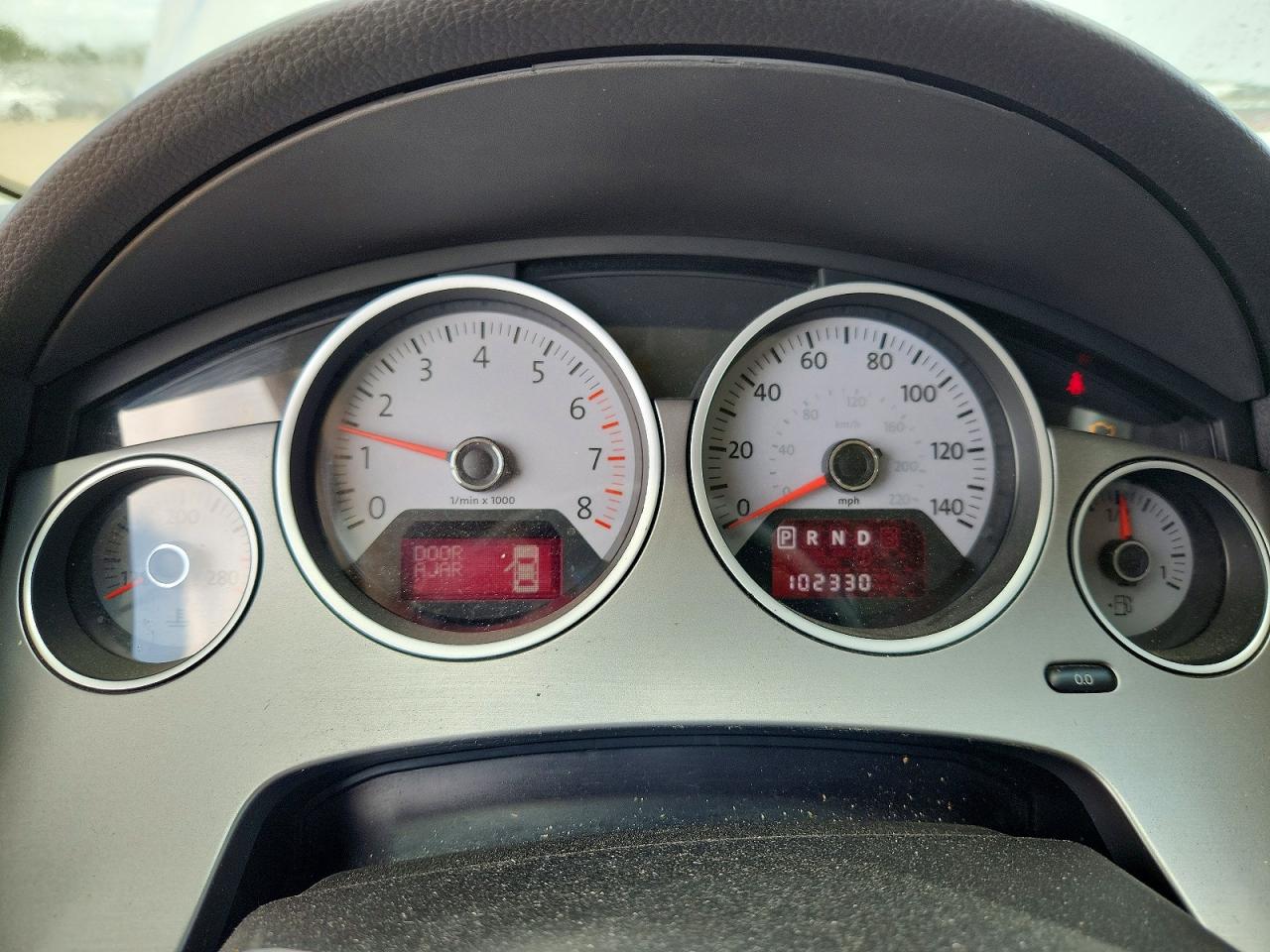 2012 Volkswagen Routan Se Silver vin: 2C4RVABG0CR151987