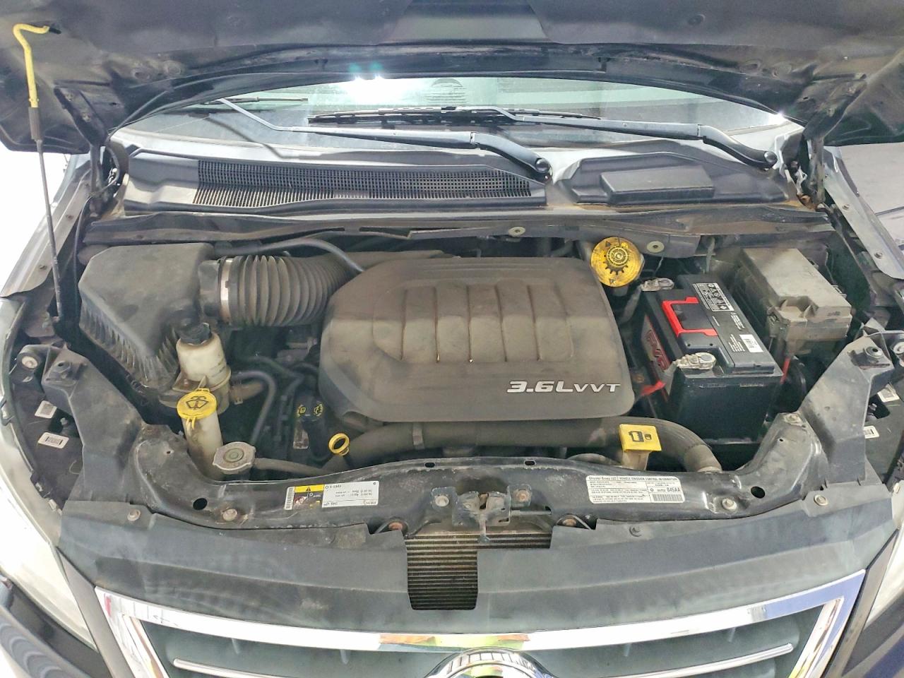 2013 Volkswagen Routan Se Black vin: 2C4RVABG1DR725532