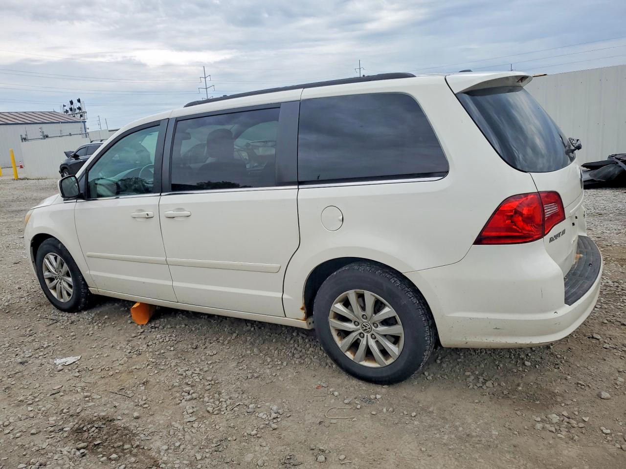 2012 Volkswagen Routan Se White vin: 2C4RVABG3CR392202