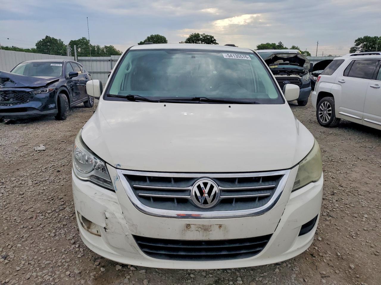 2012 Volkswagen Routan Se White vin: 2C4RVABG3CR392202