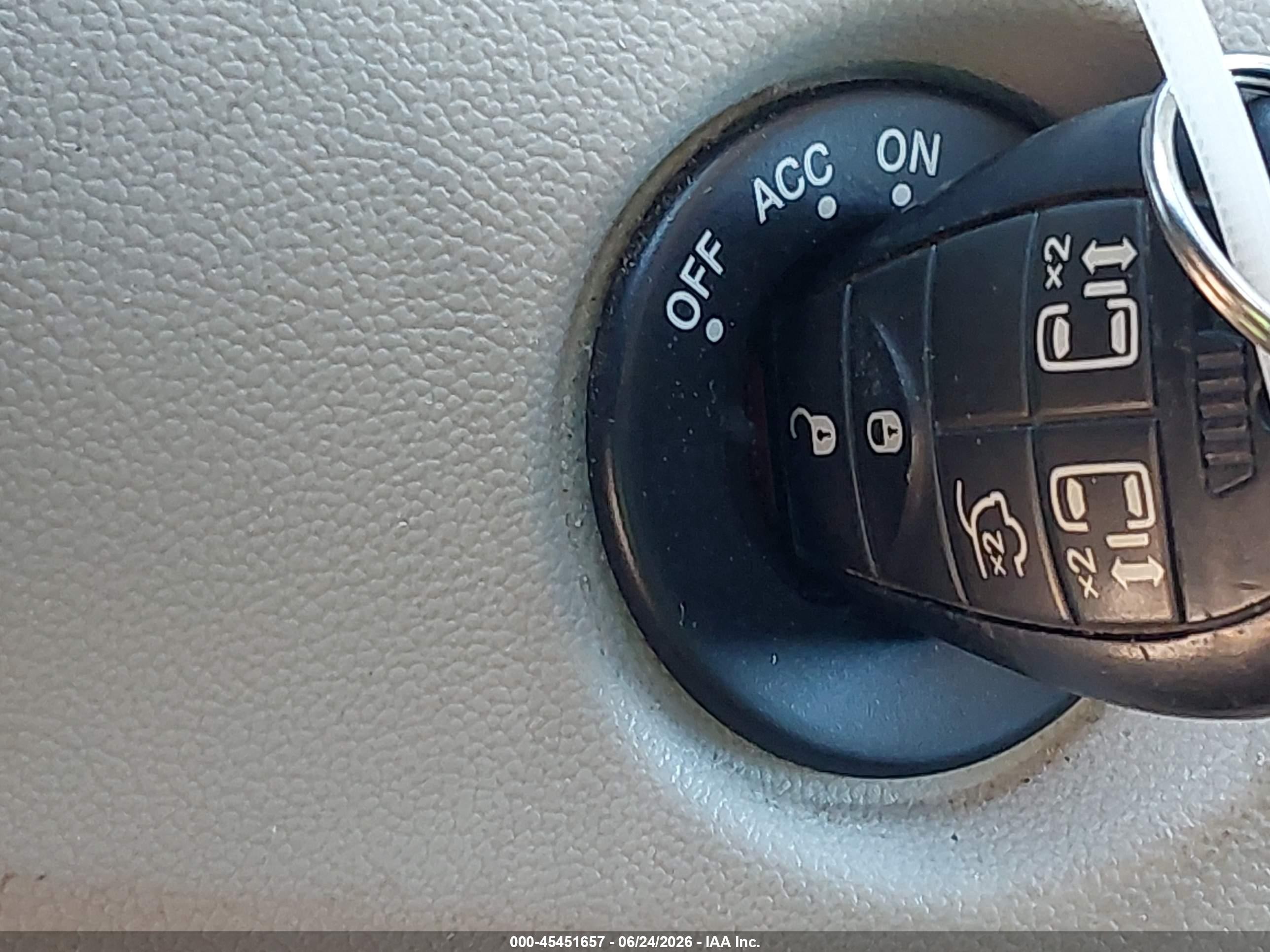 2014 Volkswagen Routan Se Dark Blue vin: 2C4RVABG3ER134460