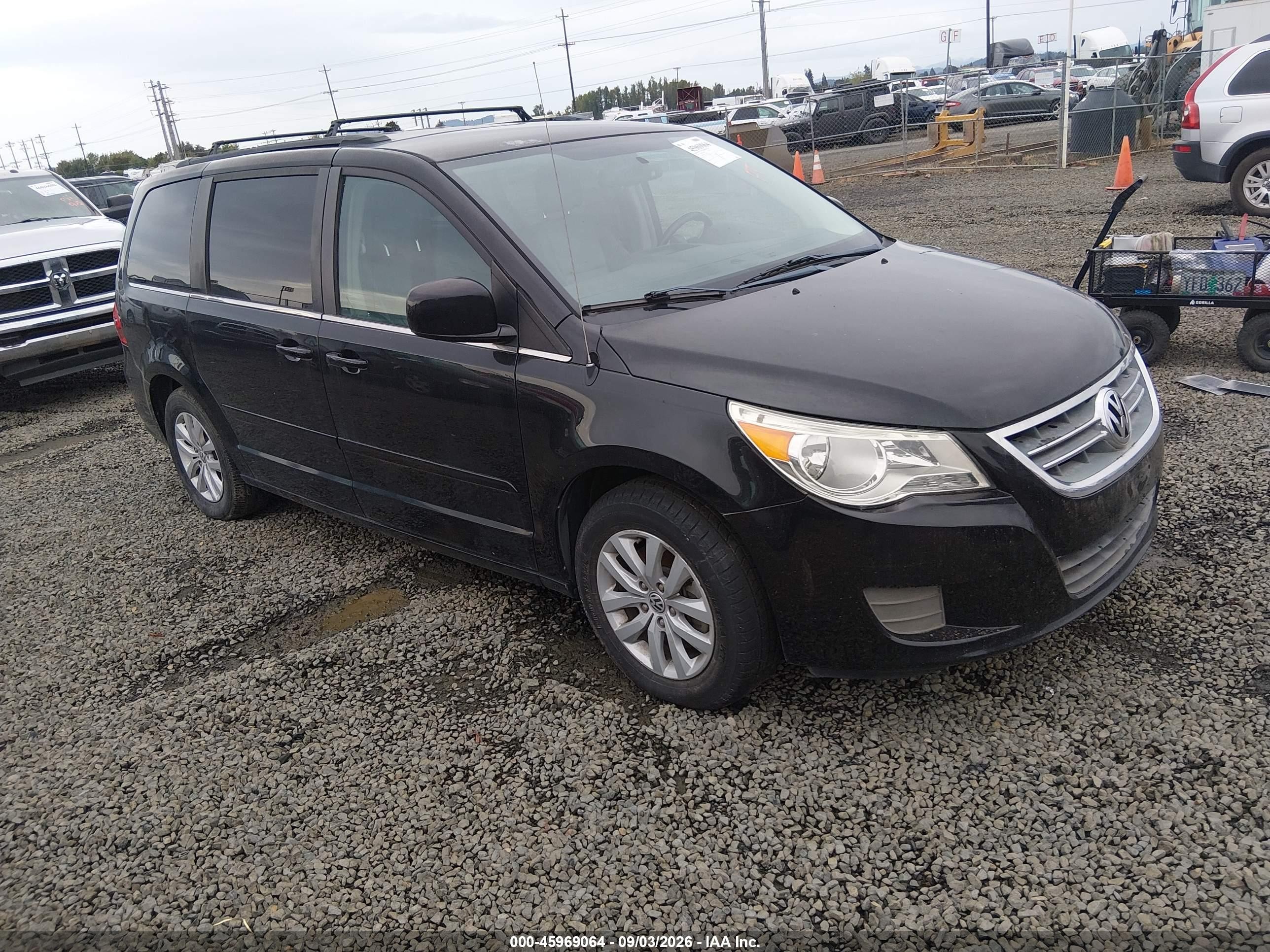 2012 Volkswagen Routan Se Black vin: 2C4RVABG4CR276944