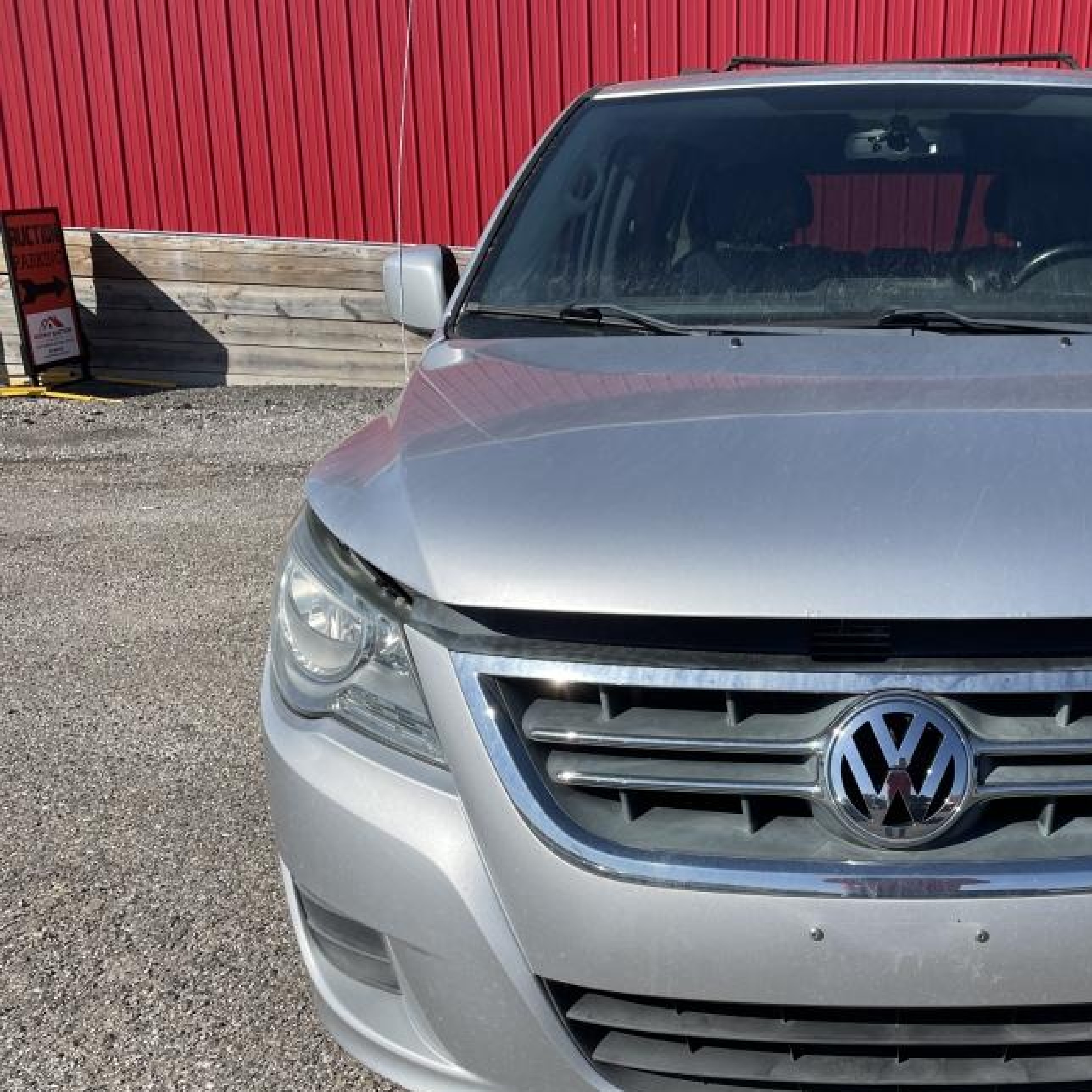 2012 Volkswagen Routan Se Silver vin: 2C4RVABG4CR293873