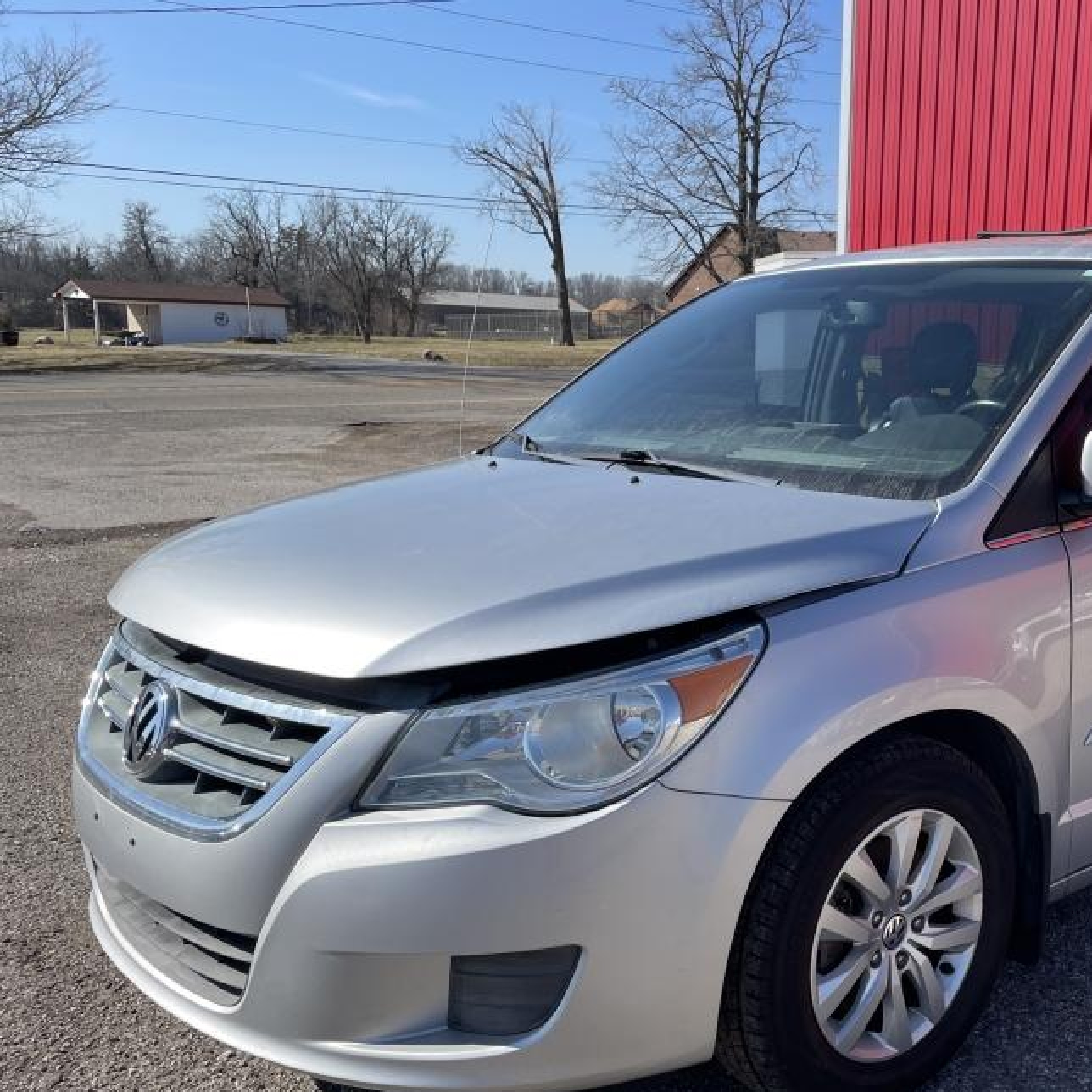 2012 Volkswagen Routan Se Silver vin: 2C4RVABG4CR293873
