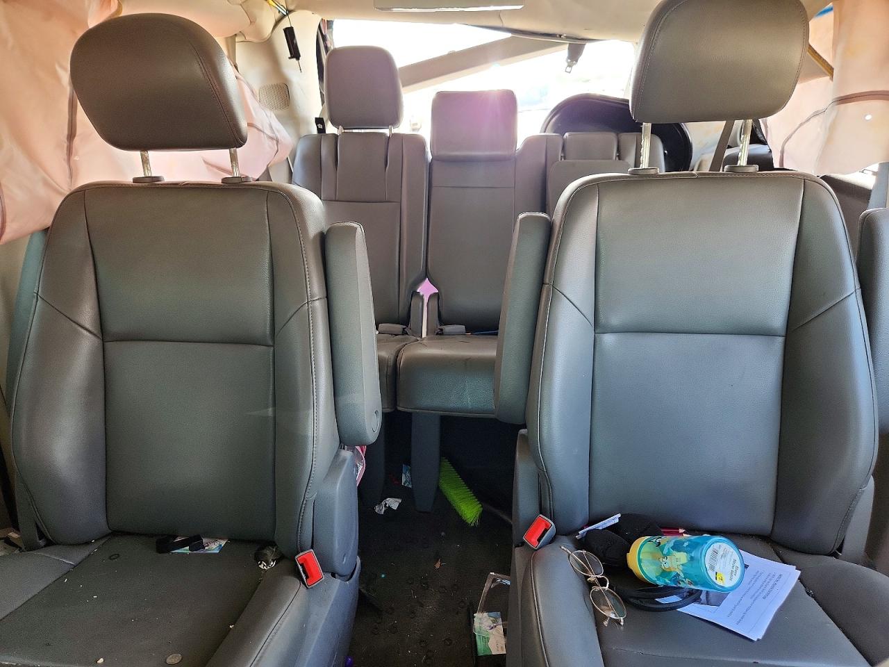 2013 Volkswagen Routan Se Gray vin: 2C4RVABG4DR724858