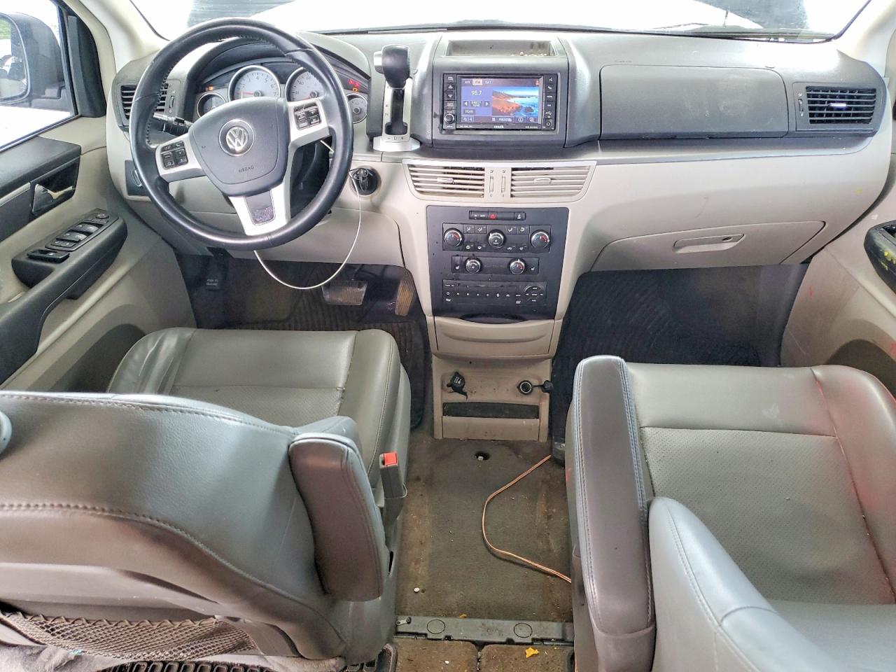 2013 Volkswagen Routan Se Blue vin: 2C4RVABG6DR725106