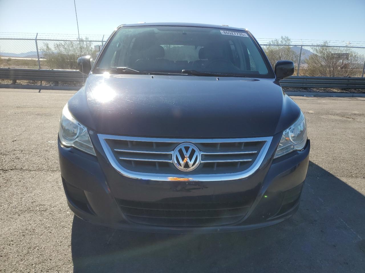 2014 Volkswagen Routan Se Blue vin: 2C4RVABG6ER134498