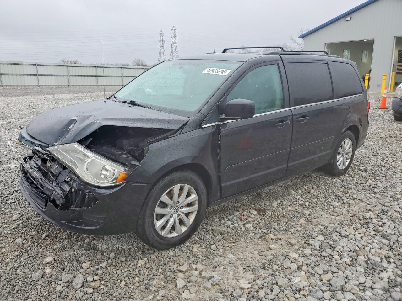 2014 Volkswagen Routan Se Black vin: 2C4RVABG6ER134663