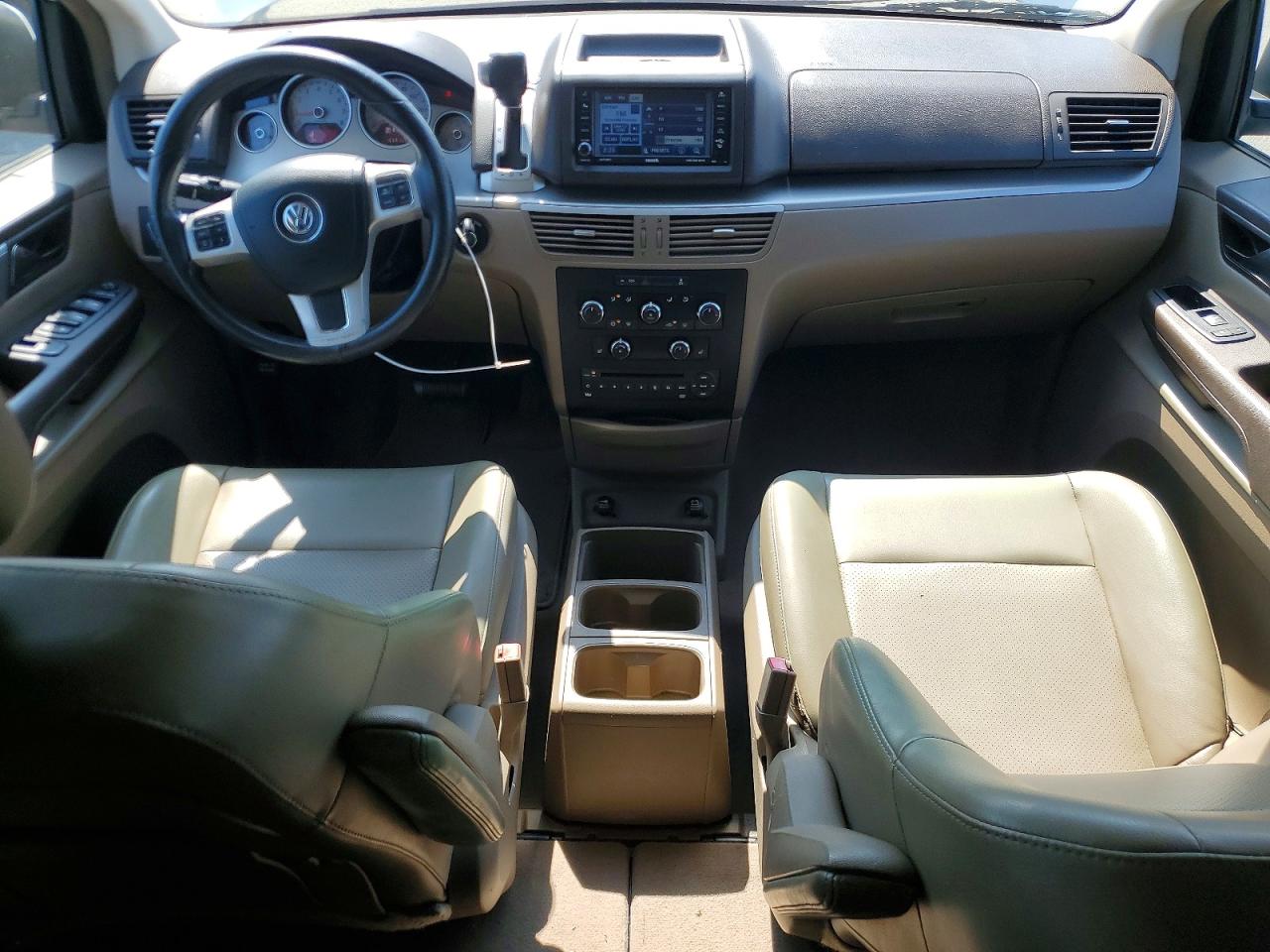 2012 Volkswagen Routan Se White vin: 2C4RVABG7CR392008