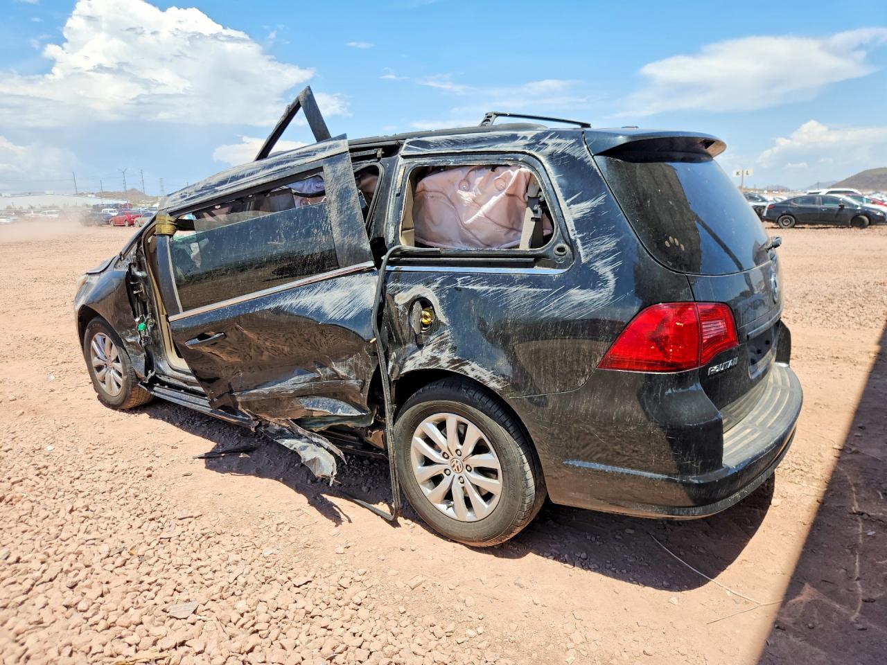 2012 Volkswagen Routan Se Black vin: 2C4RVABG8CR151946