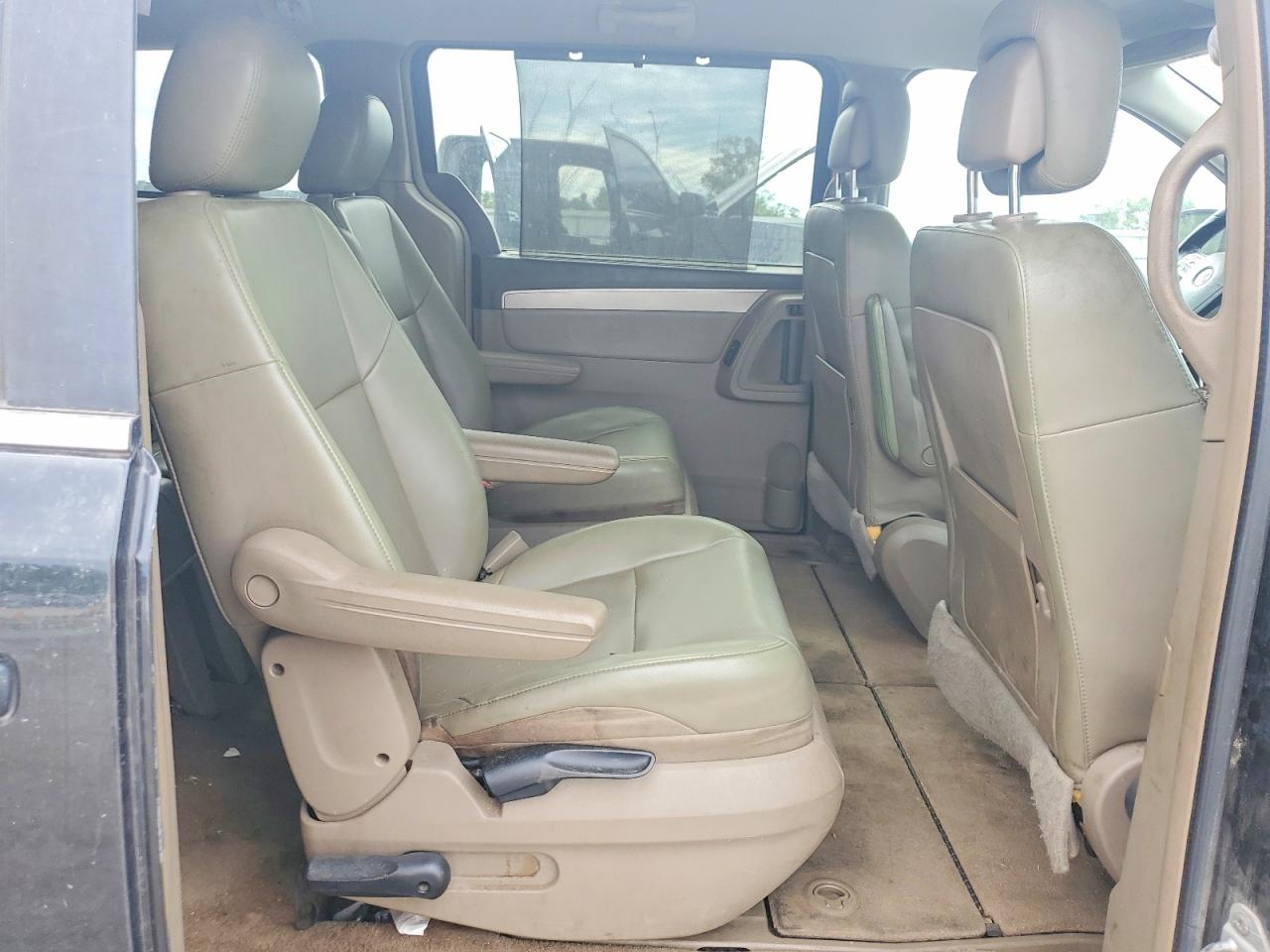 2012 Volkswagen Routan Se Black vin: 2C4RVABG8CR293780
