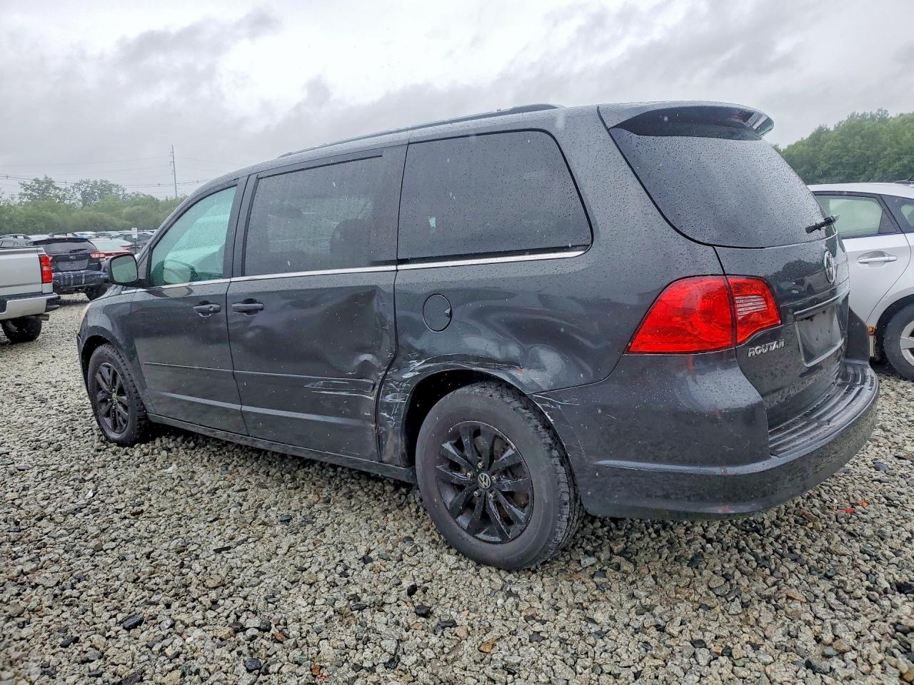 2012 Volkswagen Routan Se Gray vin: 2C4RVABGXCR193907