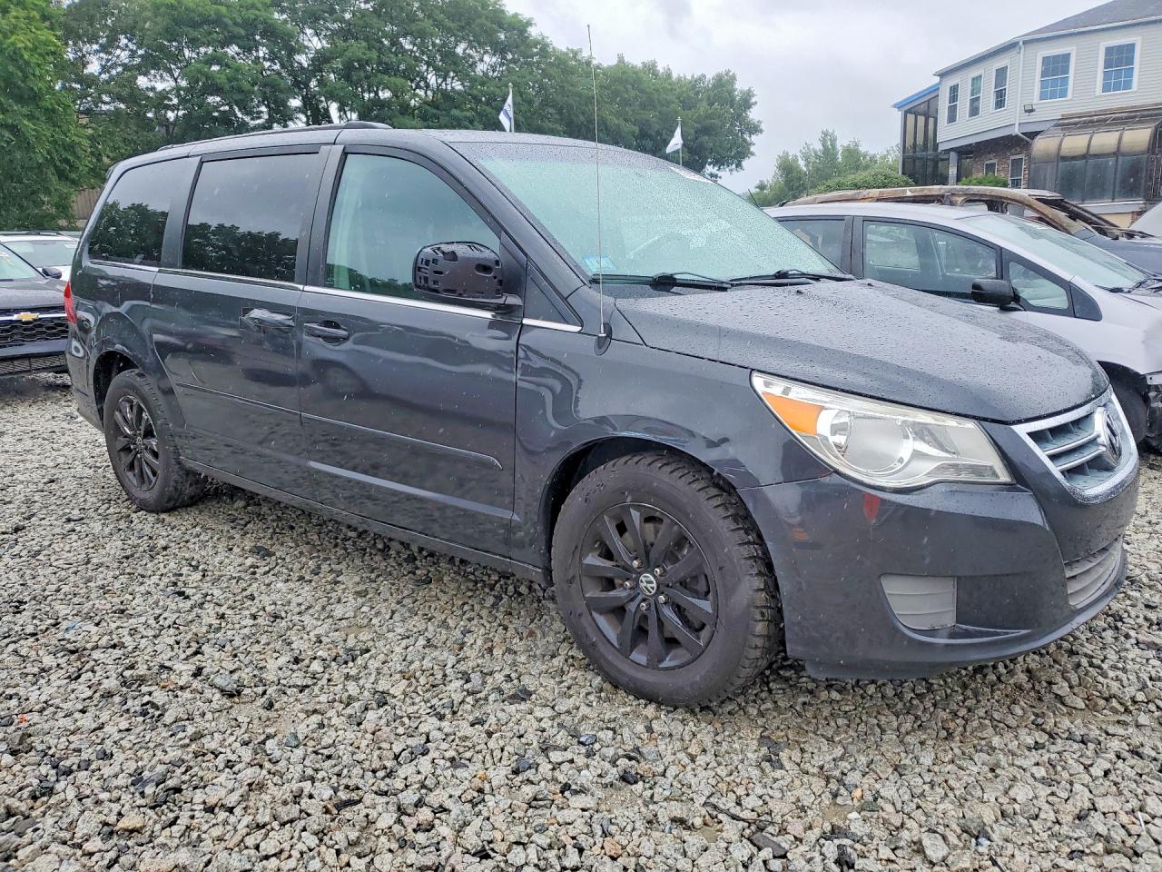 2012 Volkswagen Routan Se Gray vin: 2C4RVABGXCR193907
