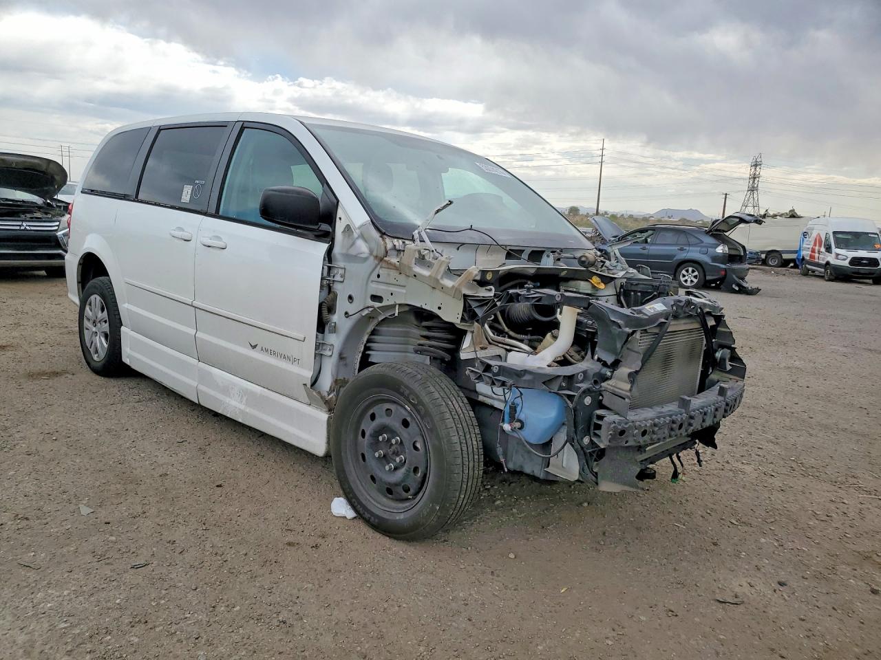 2015 Dodge Grand Caravan Se White vin: 2C7WDGBG0FR702936