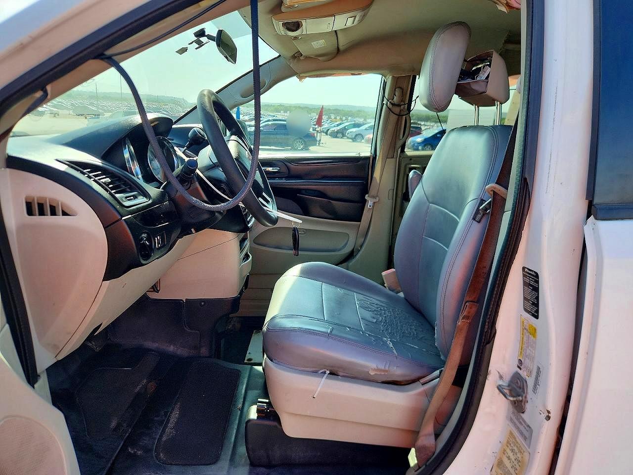 2015 Dodge Grand Caravan Se White vin: 2C7WDGBG2FR614132