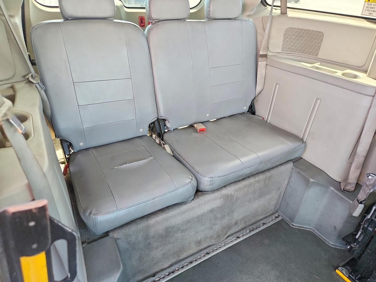 2013 Dodge Grand Caravan Se White vin: 2C7WDGBG4DR780746